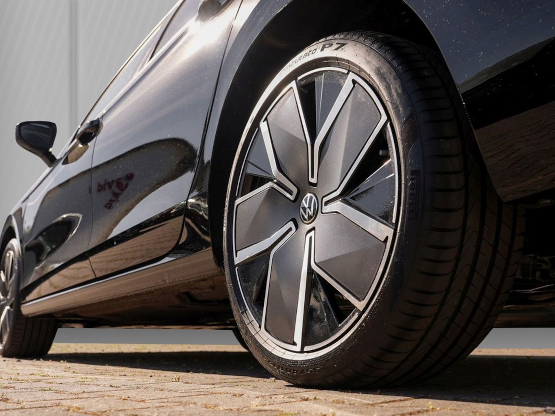 Volkswagen Passat Elegance