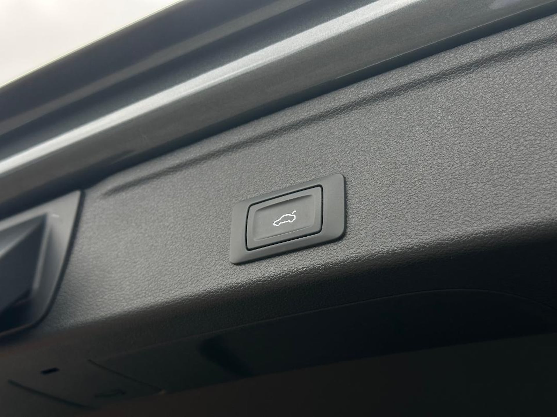 Audi A4 Avant S line