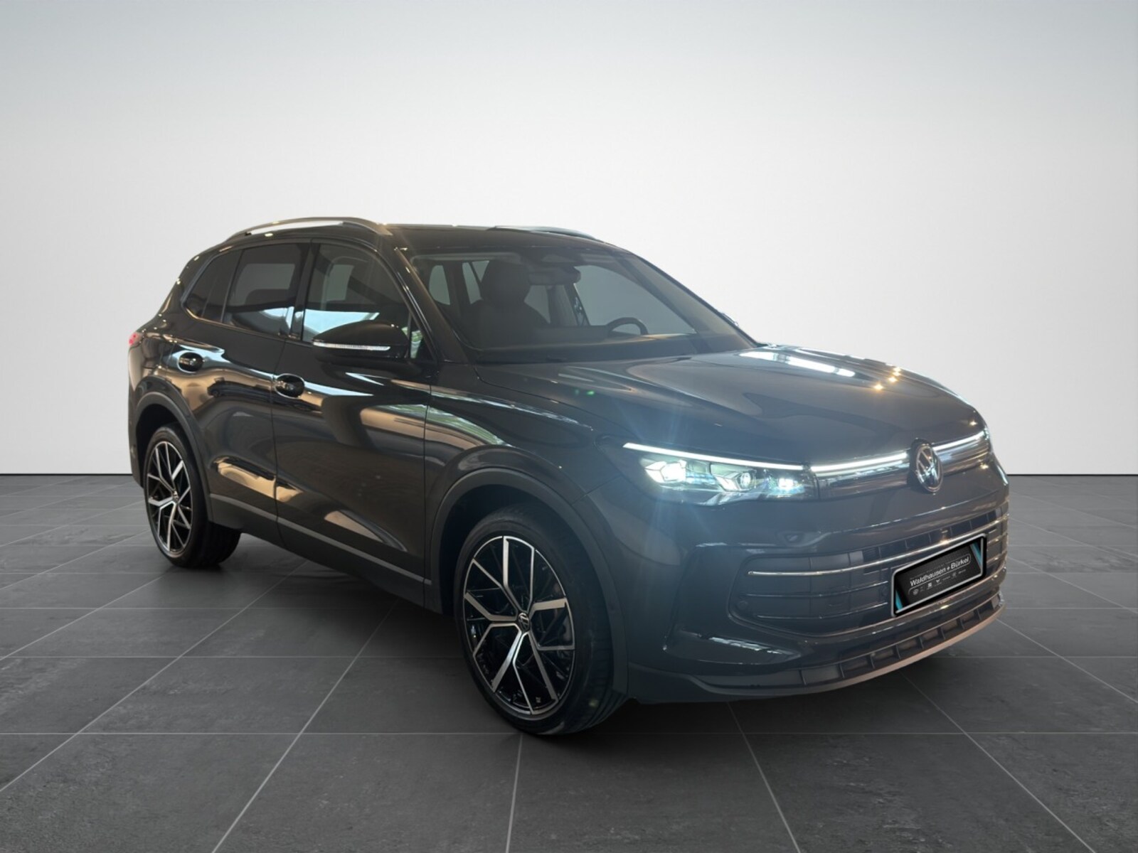Volkswagen Tiguan – Bild 8