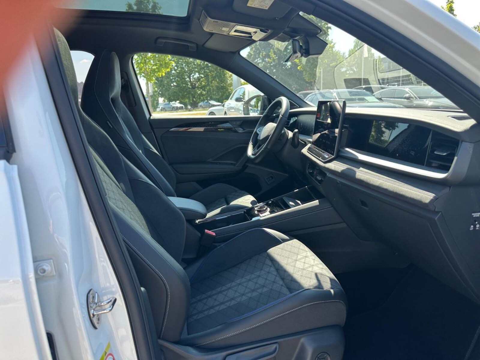Volkswagen Tayron – Bild 9