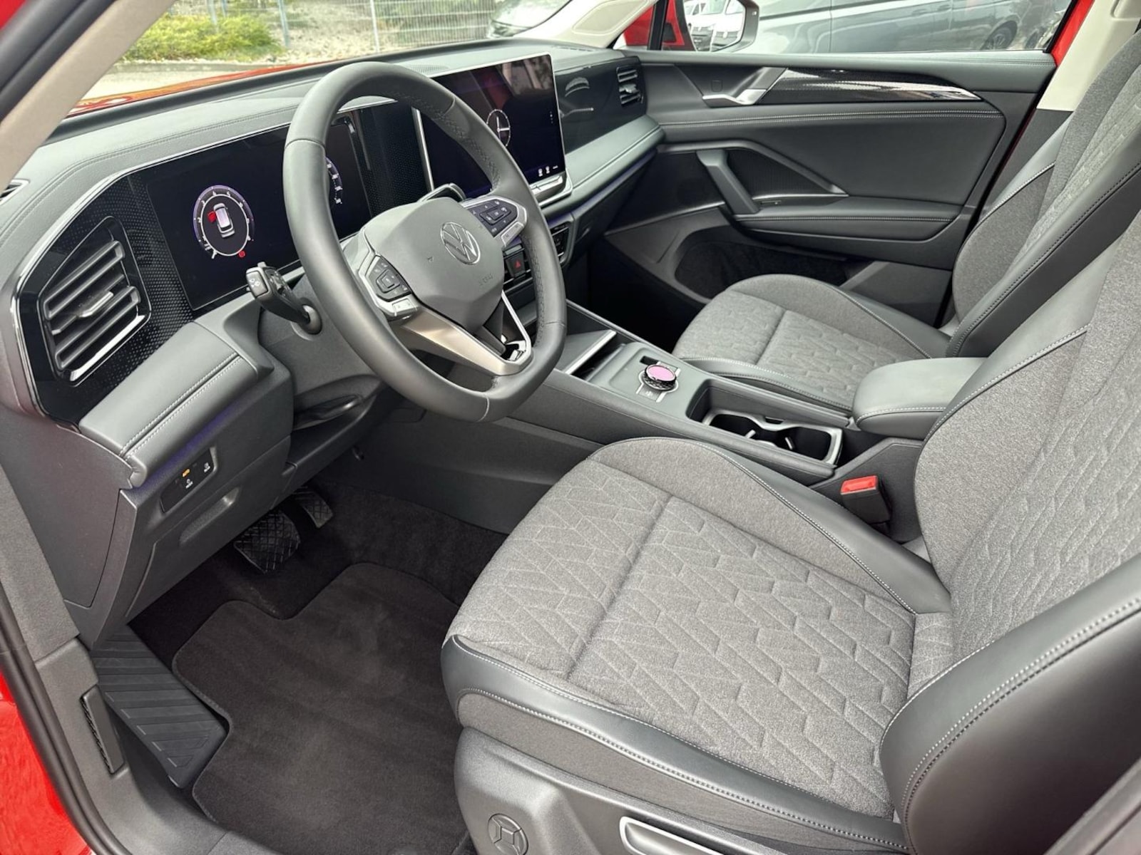 Volkswagen Tiguan – Bild 9