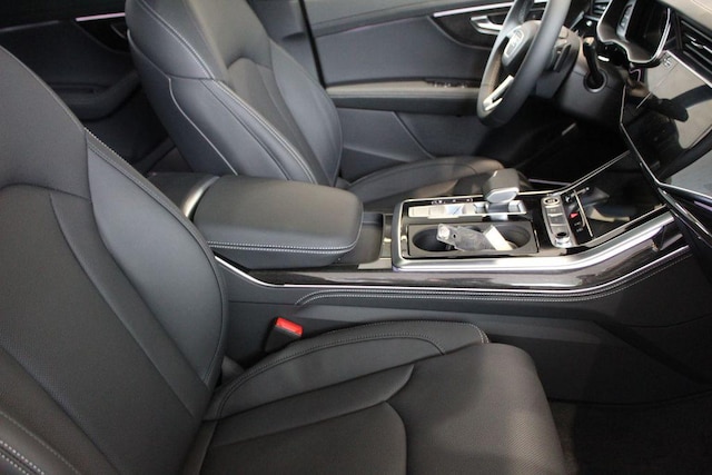 2026 Audi Q8 Prestige - Photo 26