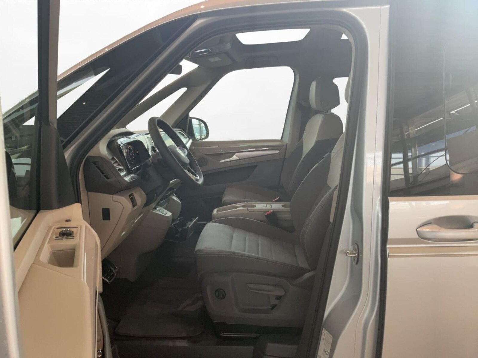 Volkswagen Multivan – Bild 2