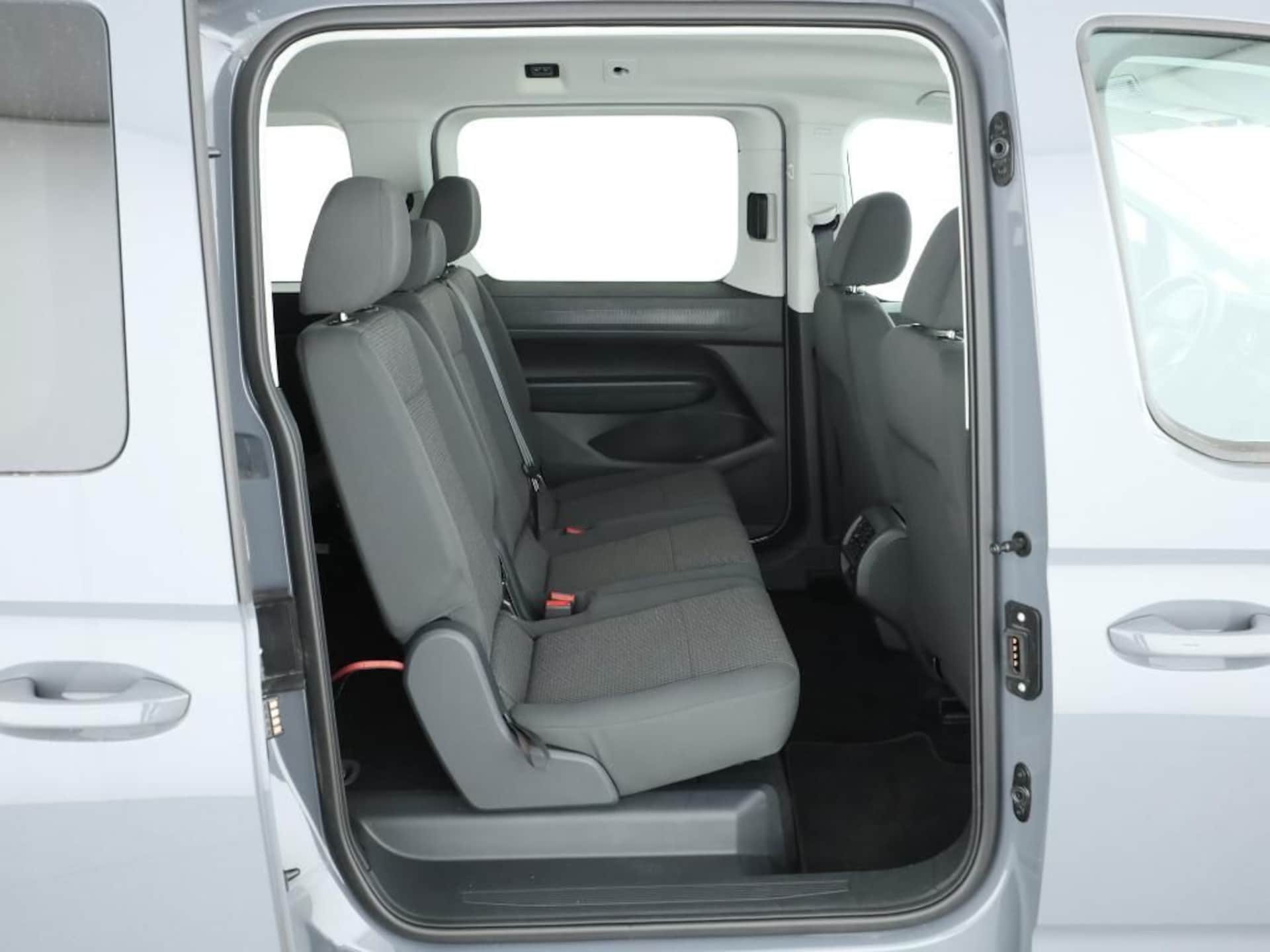Volkswagen Caddy Maxi Basis-Modell