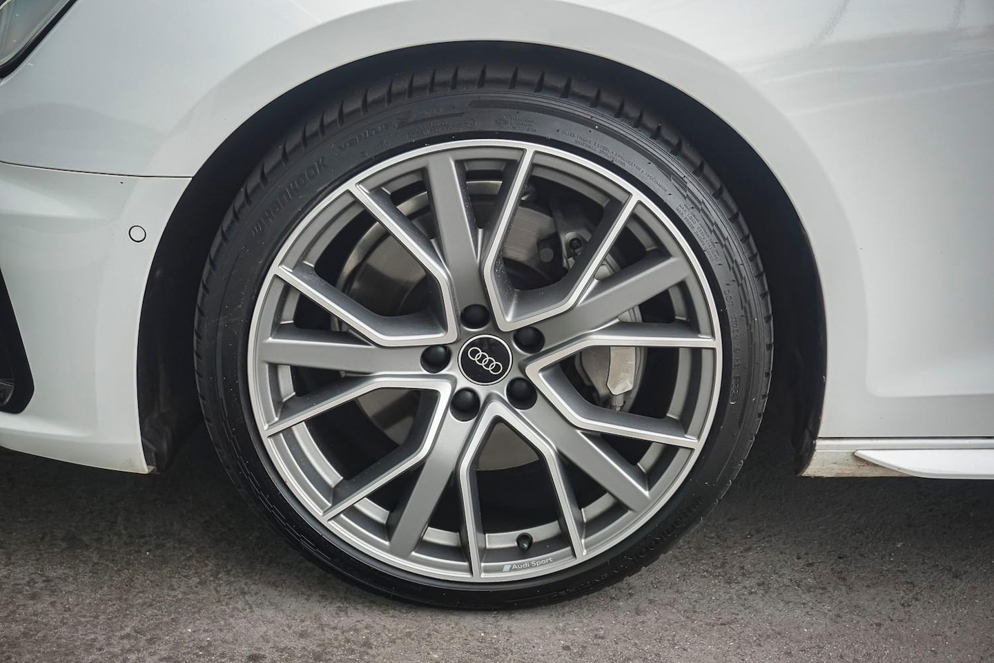 Image about Audi A4 Avant S line 45 TFSI quattro S tronic