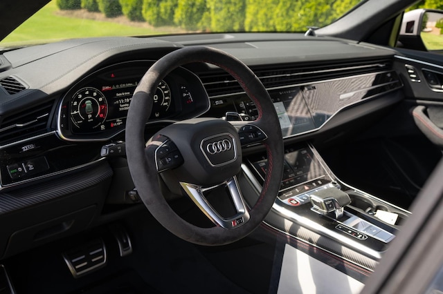 2026 Audi RS Q8 Base - Photo 32