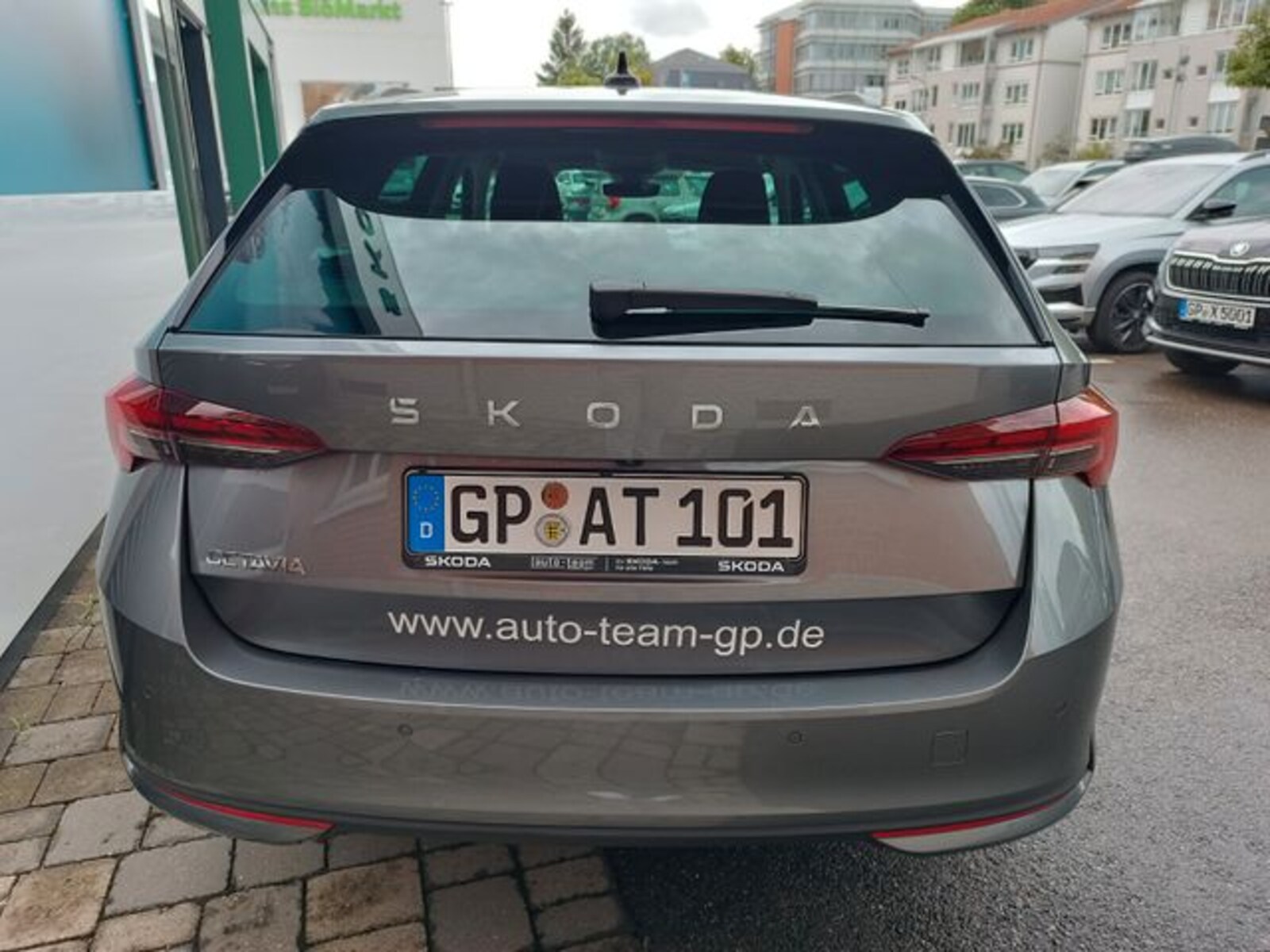 Škoda Octavia Combi – Bild 9