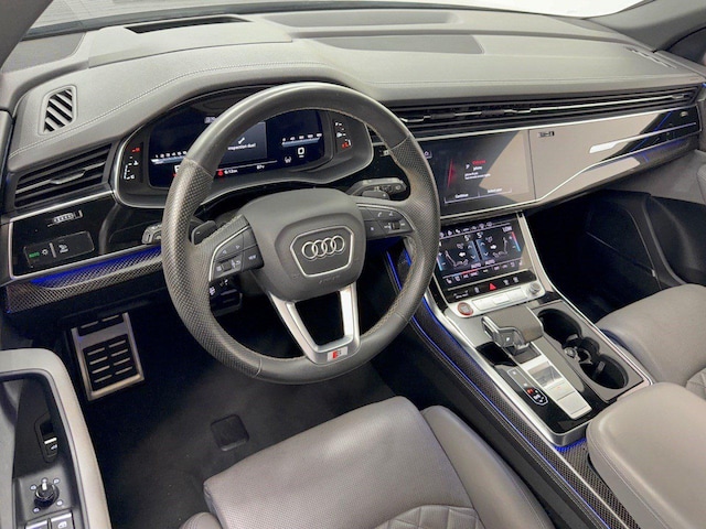 2023 Audi SQ8