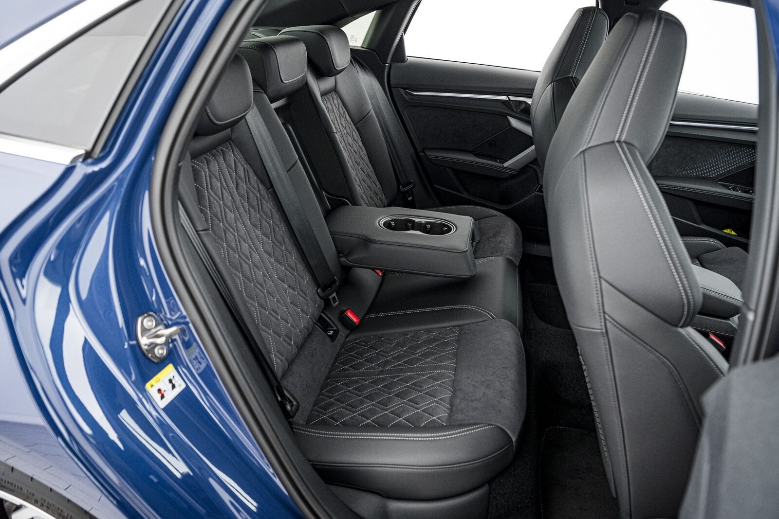 Image about Audi S3 Limousine TFSI quattro S tronic