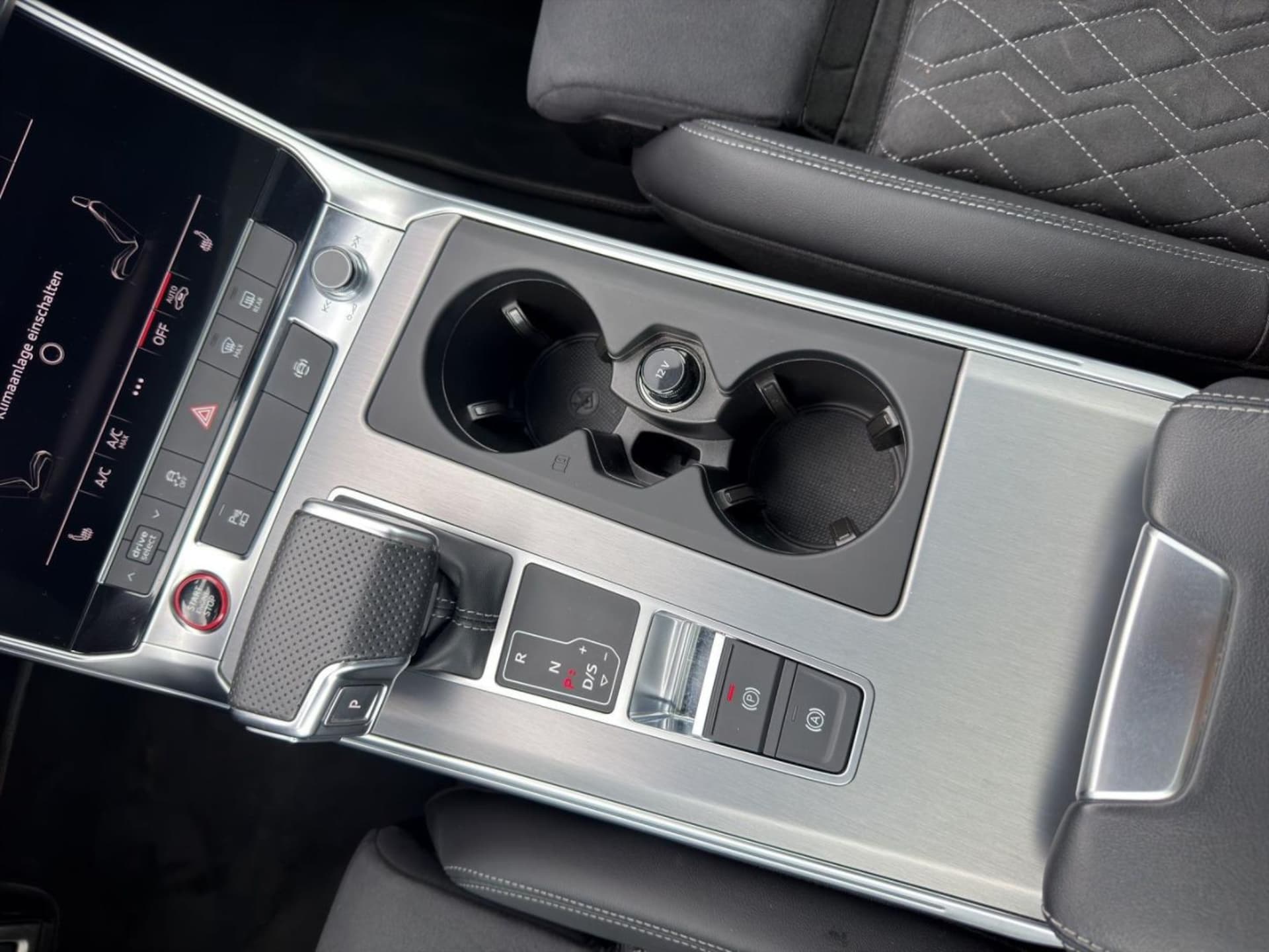 Audi S6 Avant