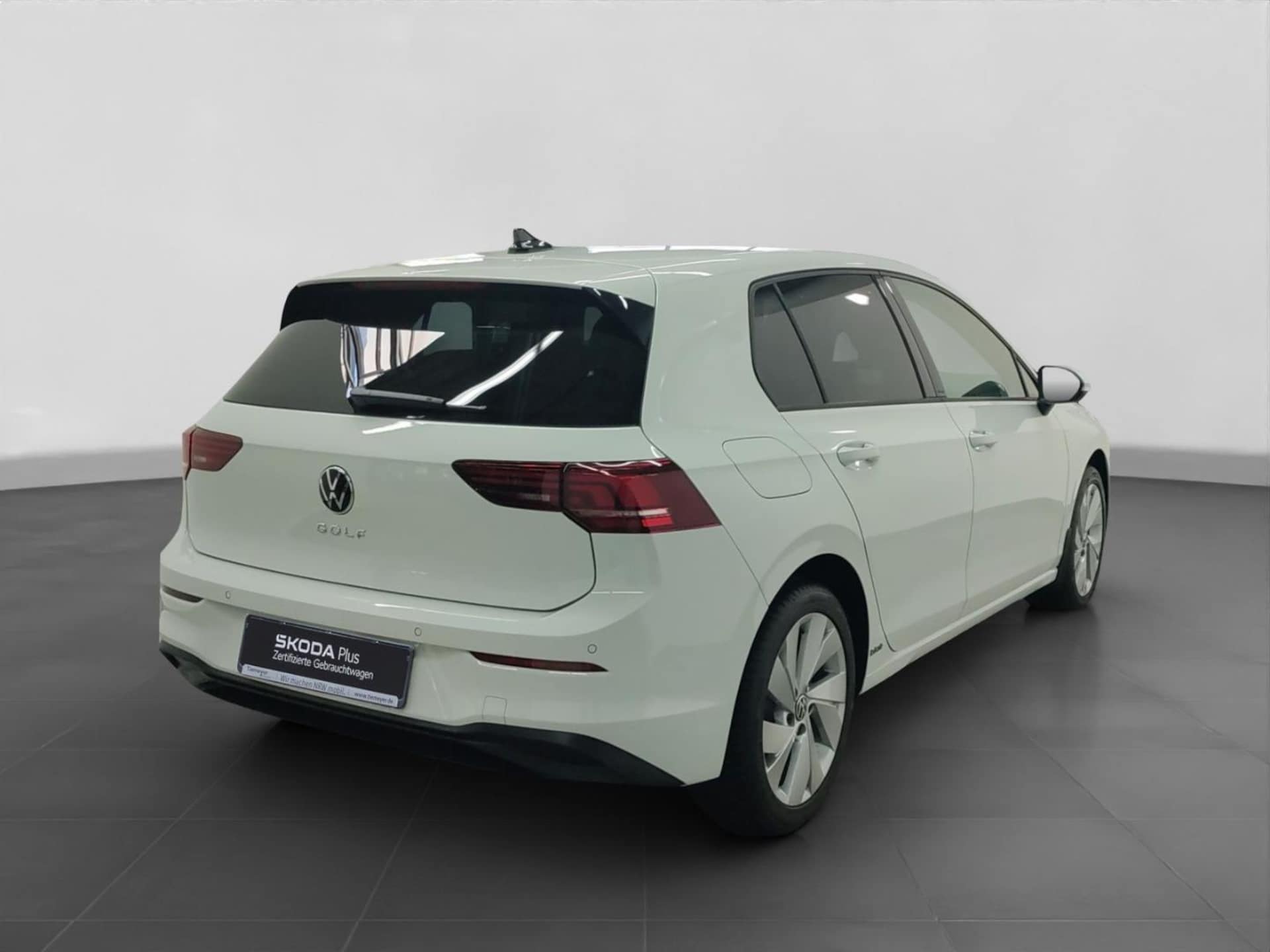 Volkswagen Golf Life