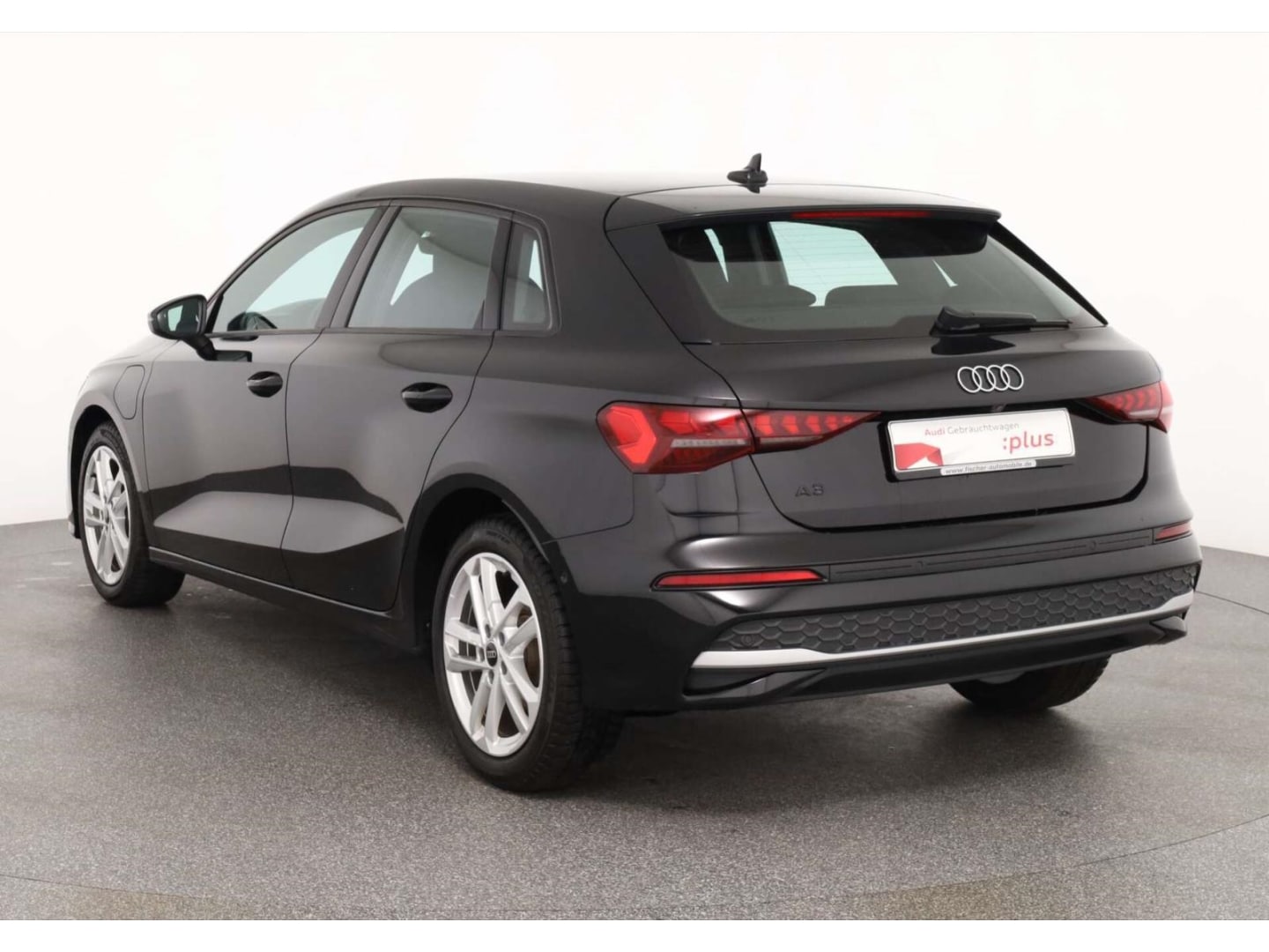 Bild über Audi A3 Sportback TFSI e advanced 40 TFSI e S tronic - für weitere Informationen kontaktieren Sie den Audi Partner