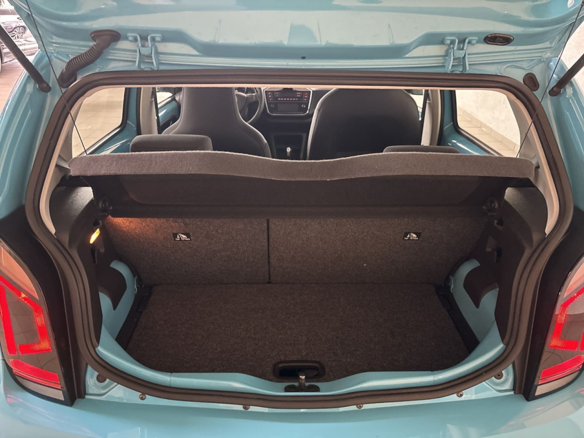 Volkswagen e-up!
