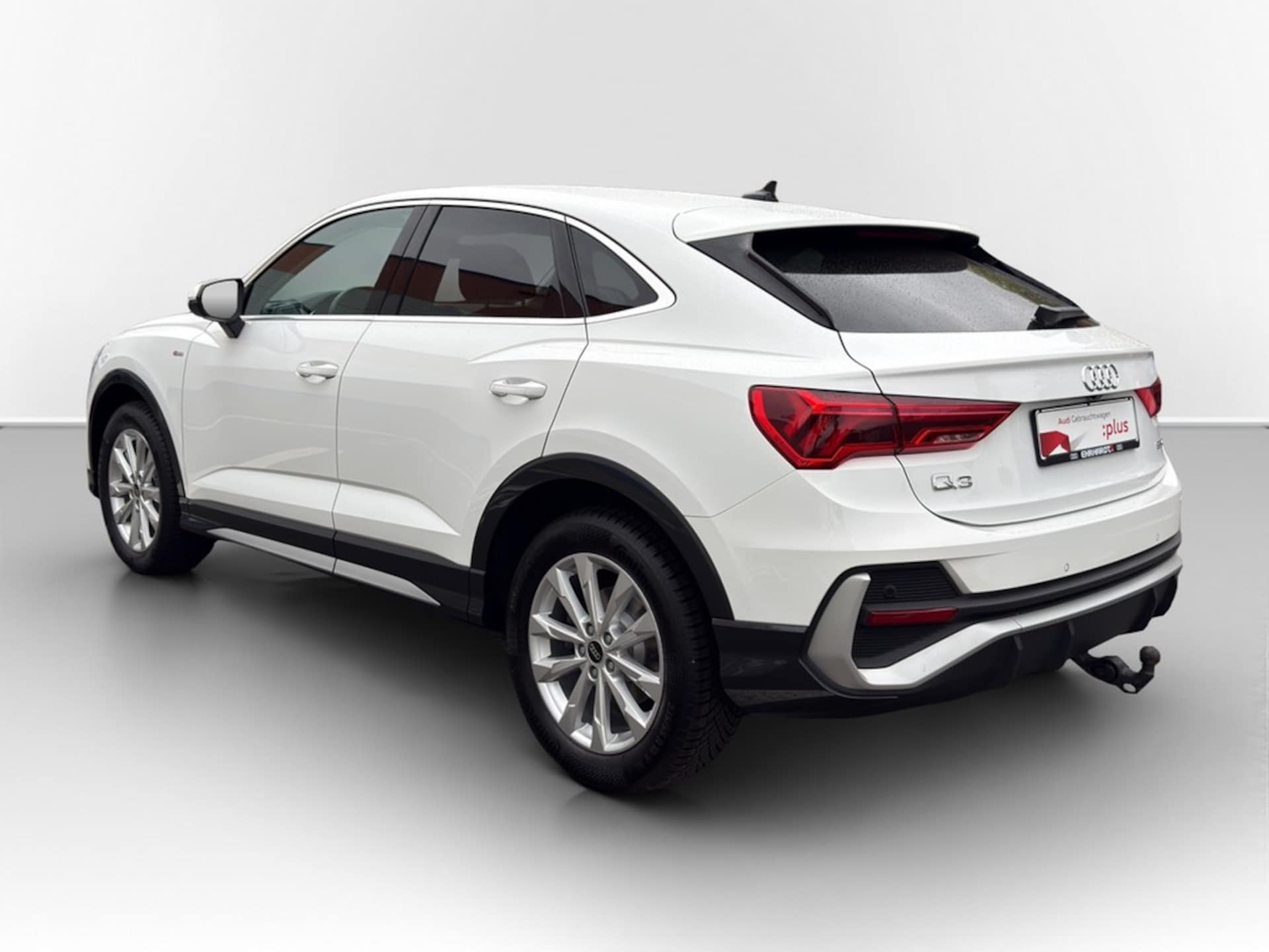 Audi Q3 Sportback S line
