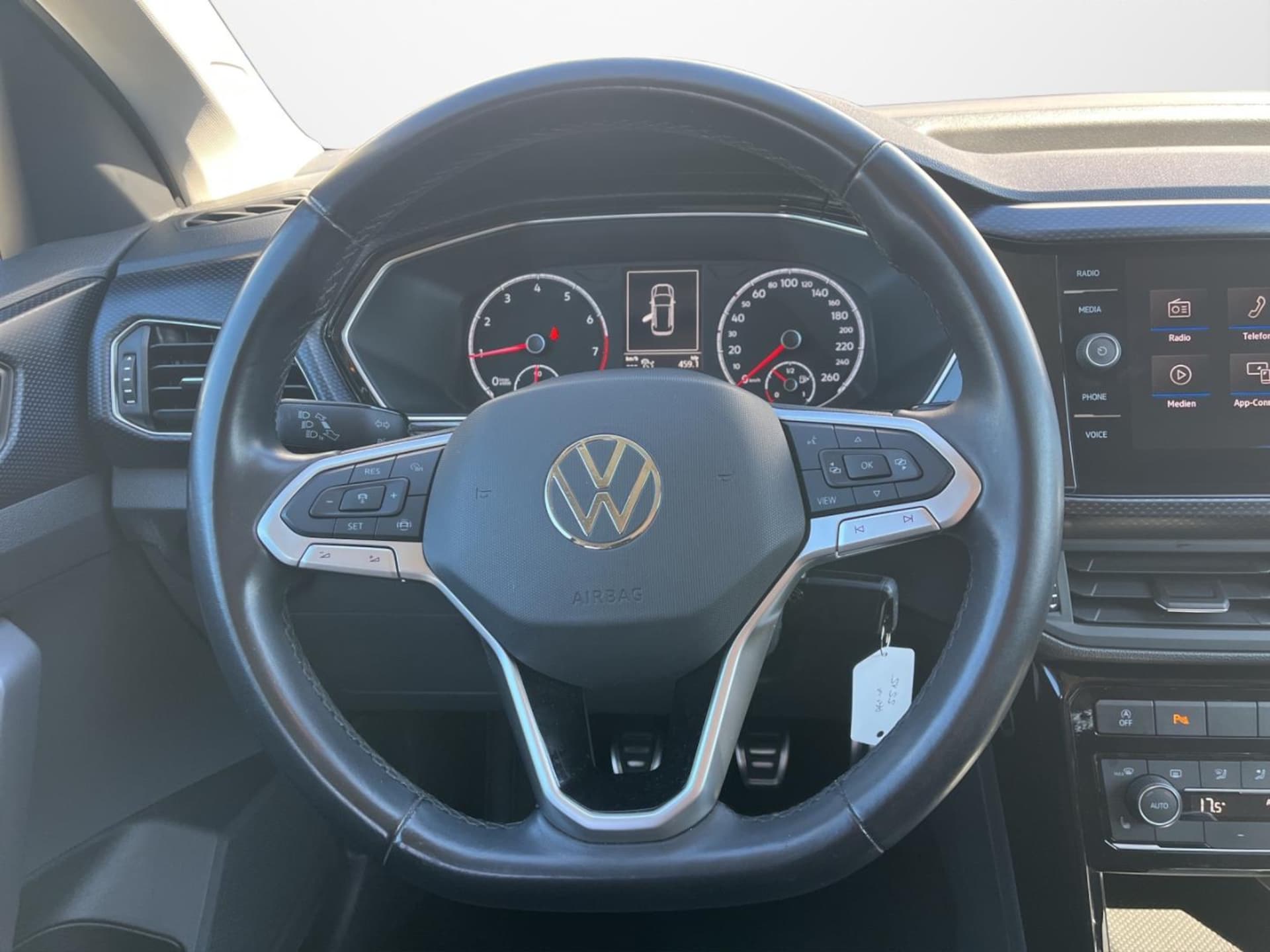 Volkswagen T-Cross United