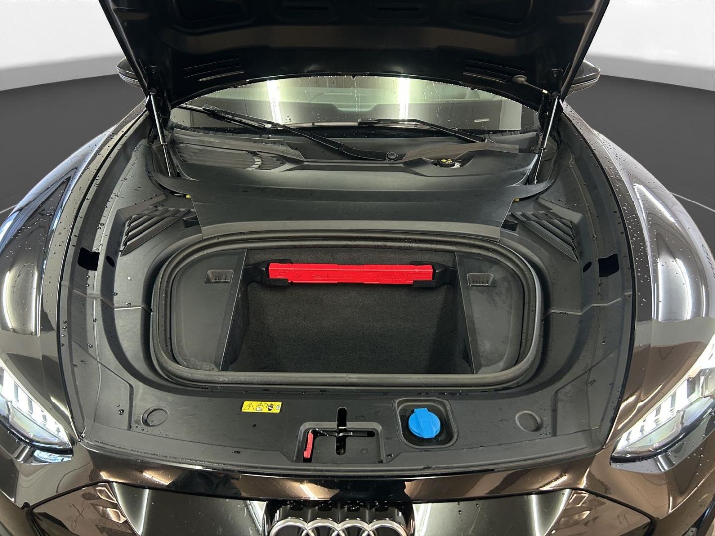 Image about Audi e-tron GT e-tron quattro