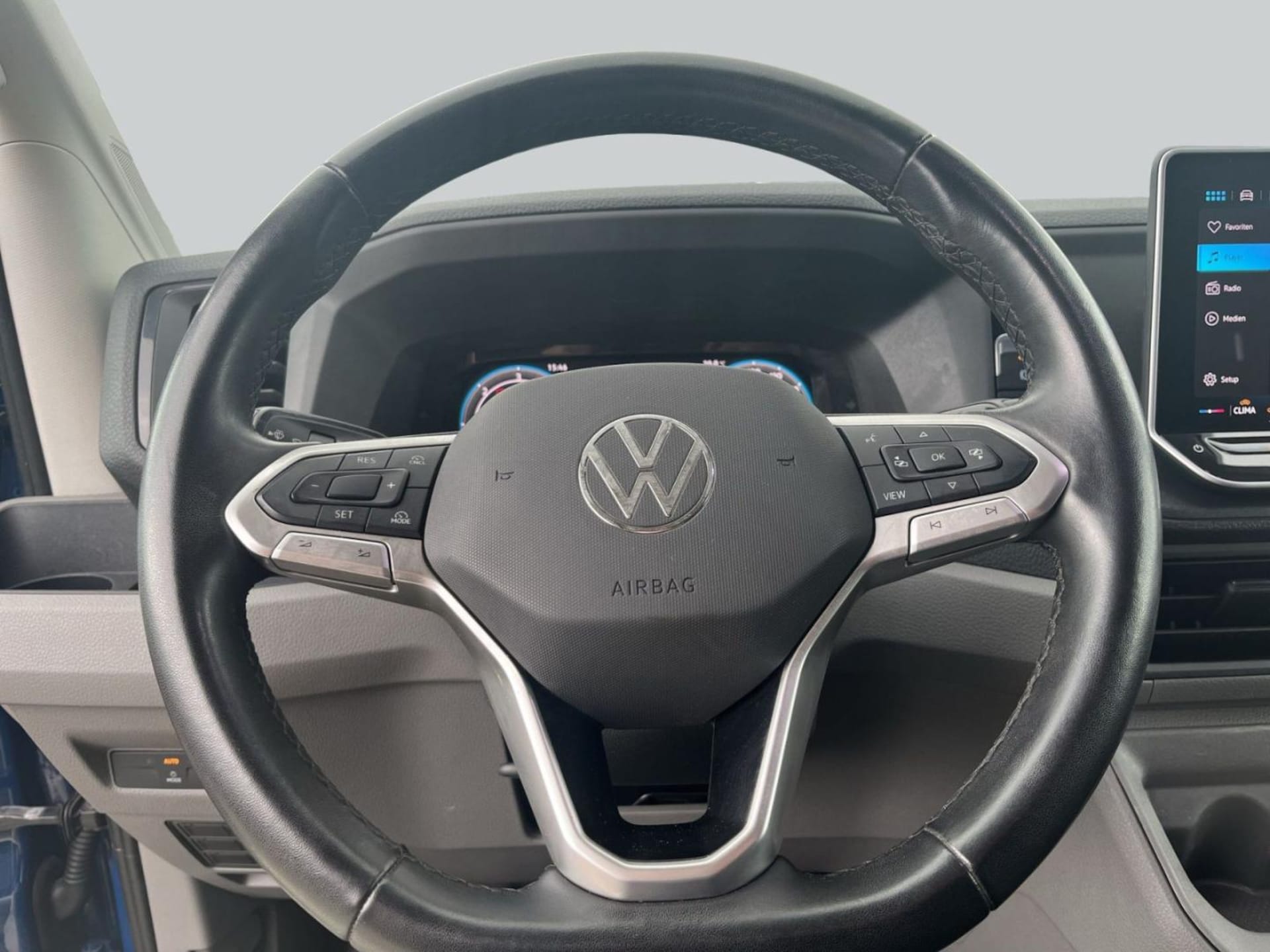 Volkswagen Crafter Kasten mittlerer Radstand