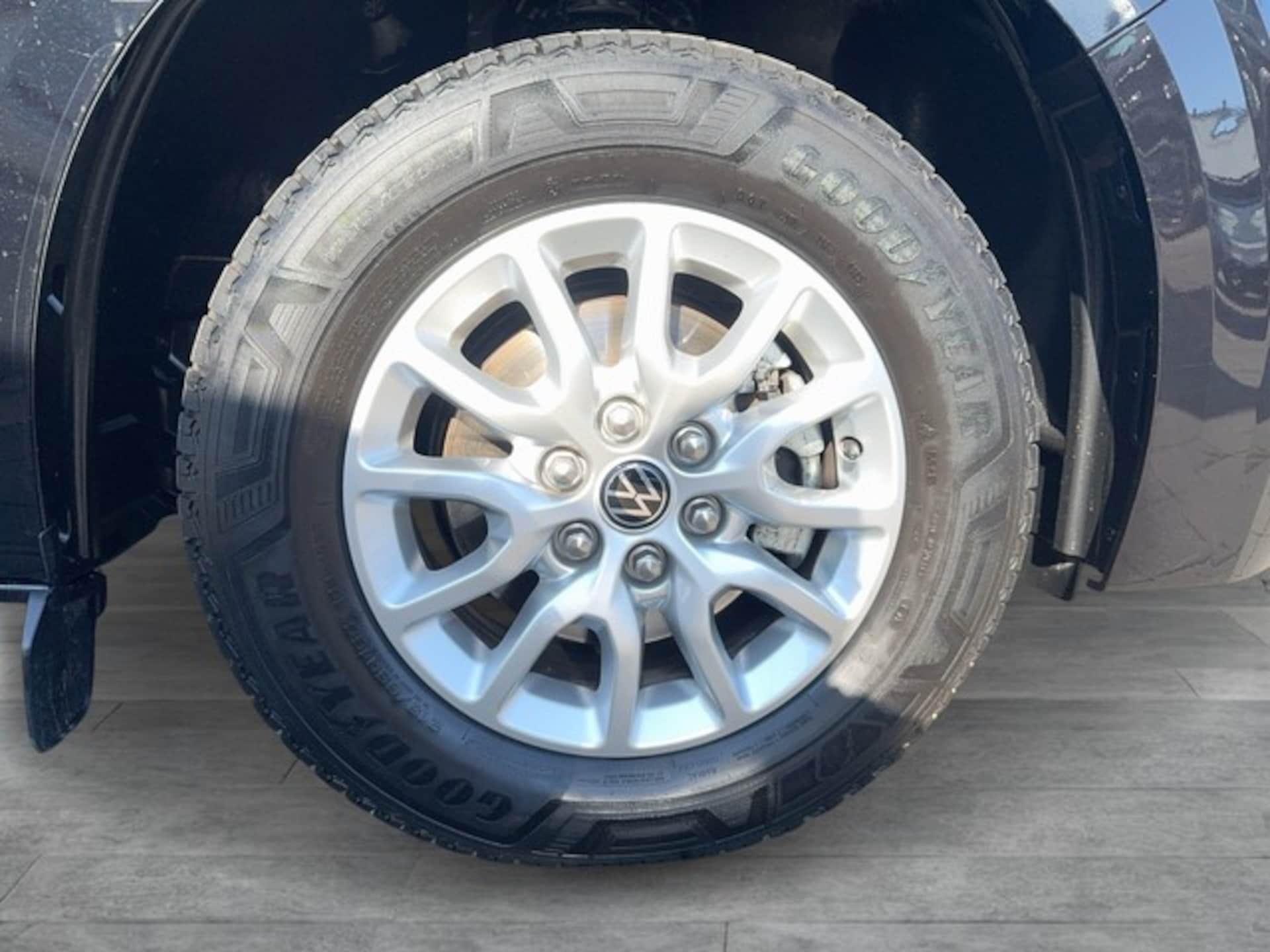 Volkswagen Caravelle Life