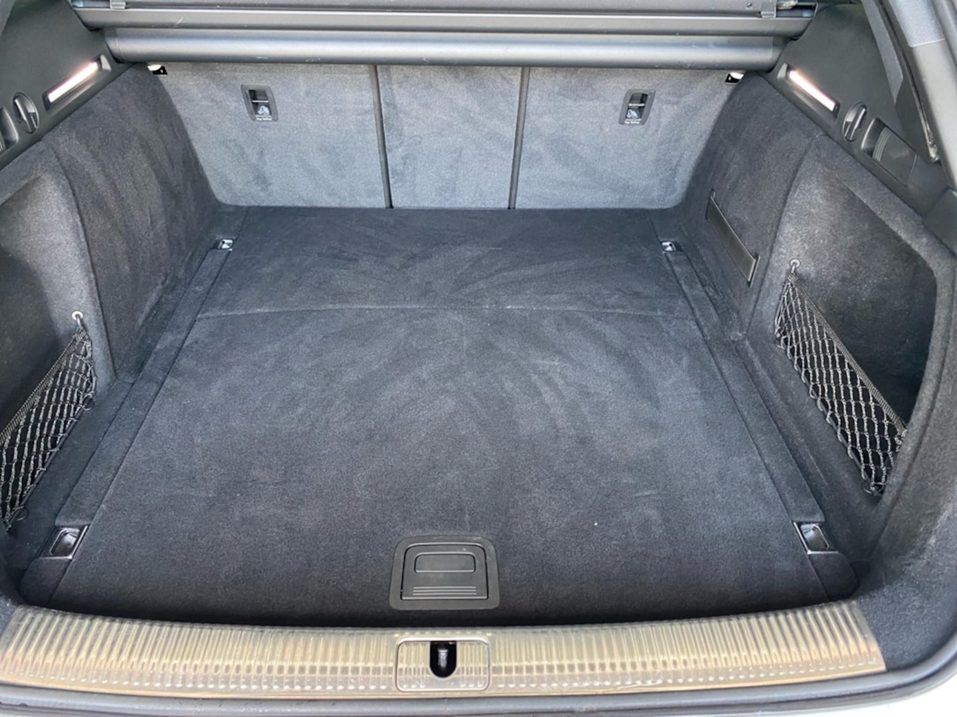 Audi A4 Avant S line