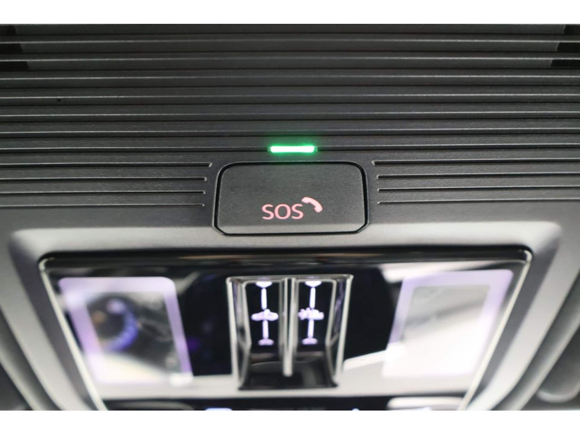 Volkswagen Golf Variant R-Line