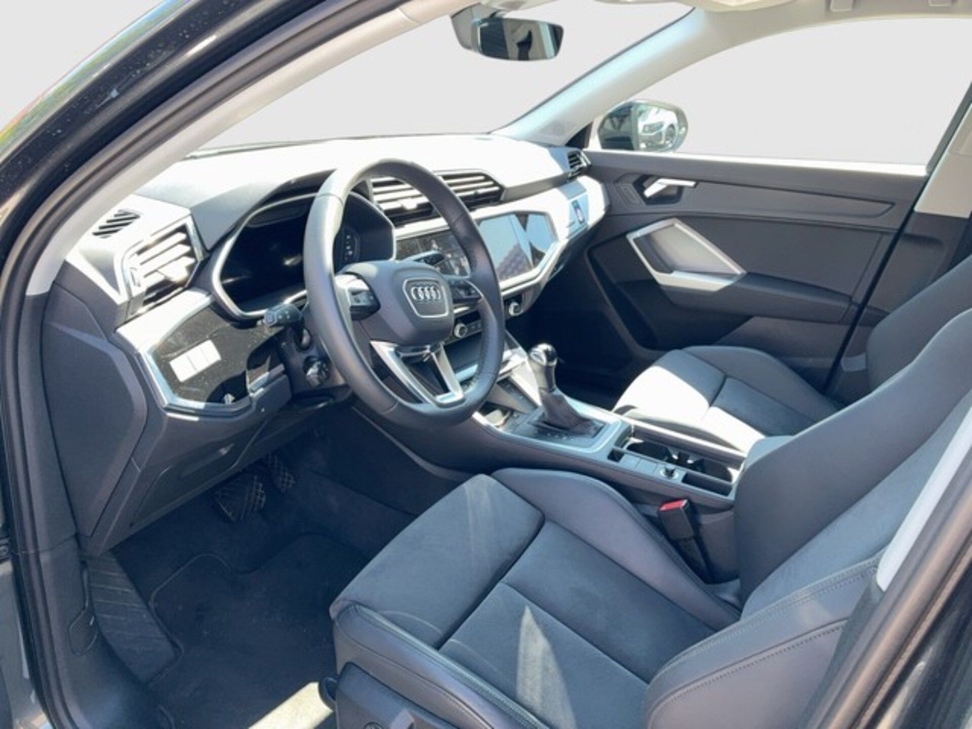 Audi Q3 Sportback S line