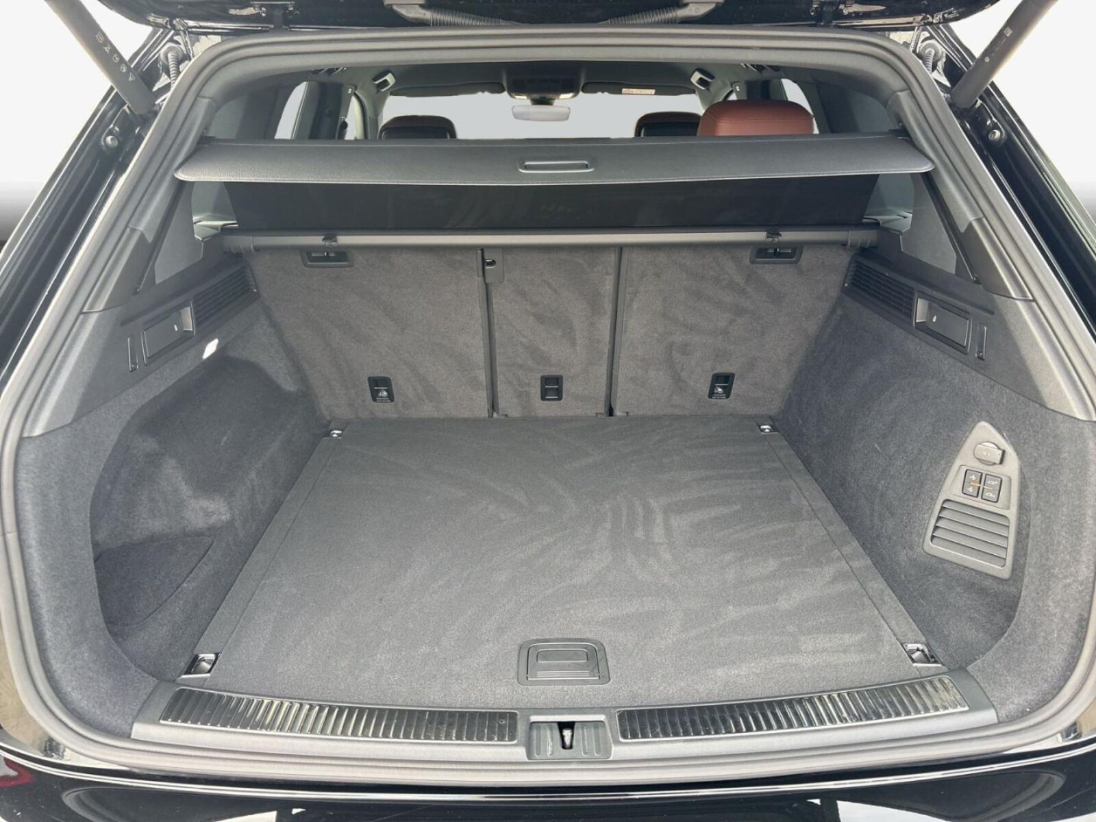 Volkswagen Touareg – Bild 8