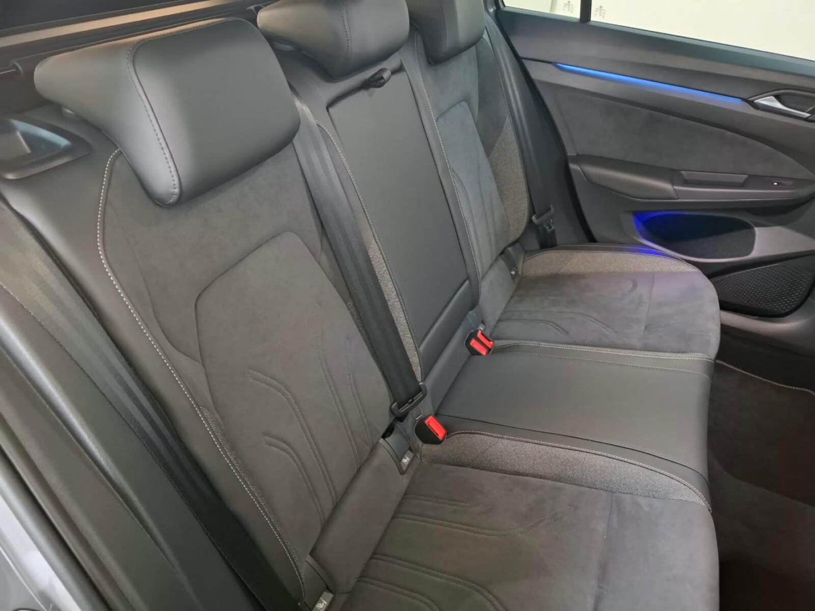 Volkswagen Golf Variant – Bild 11
