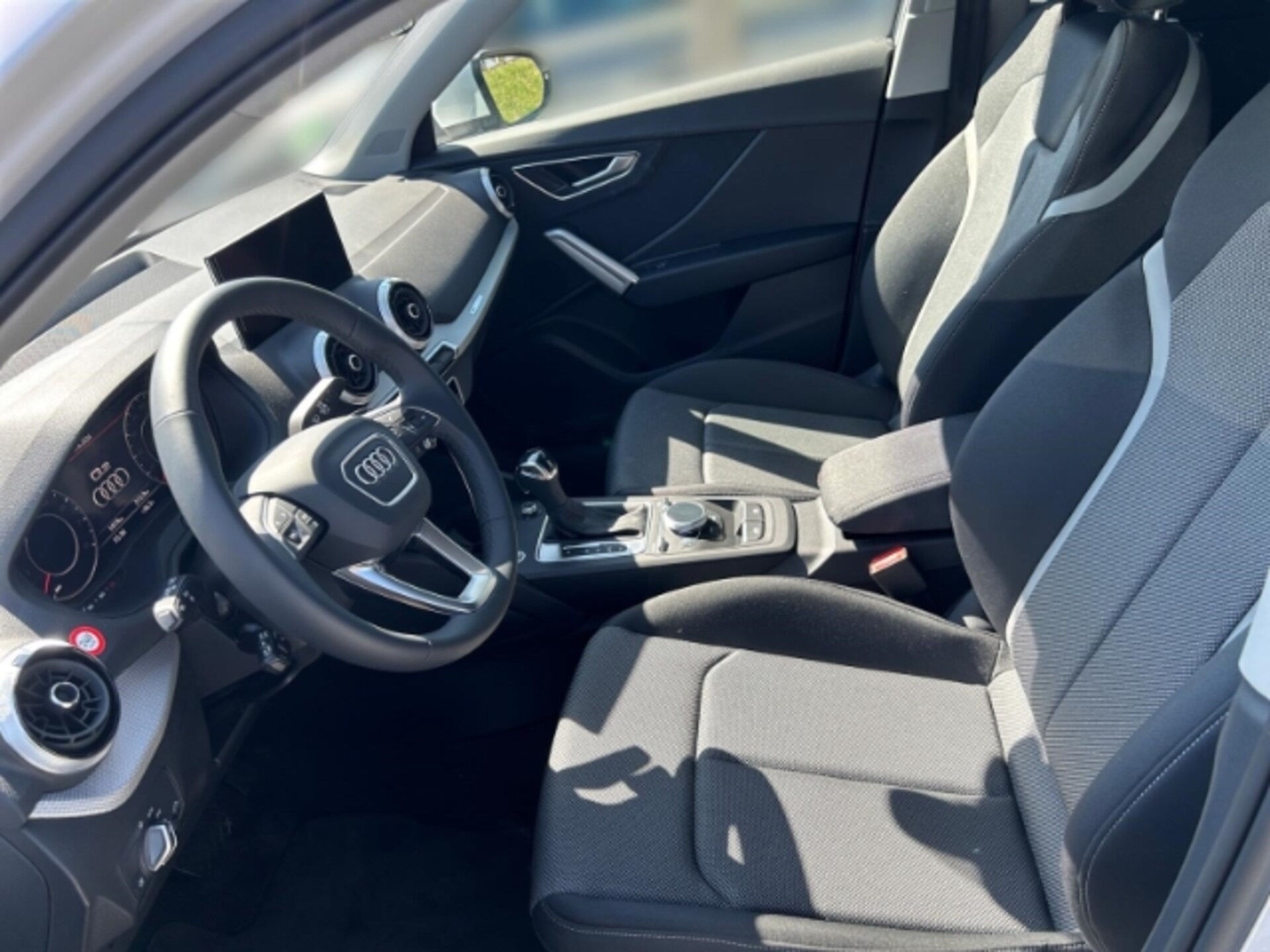 Audi Q2 S line