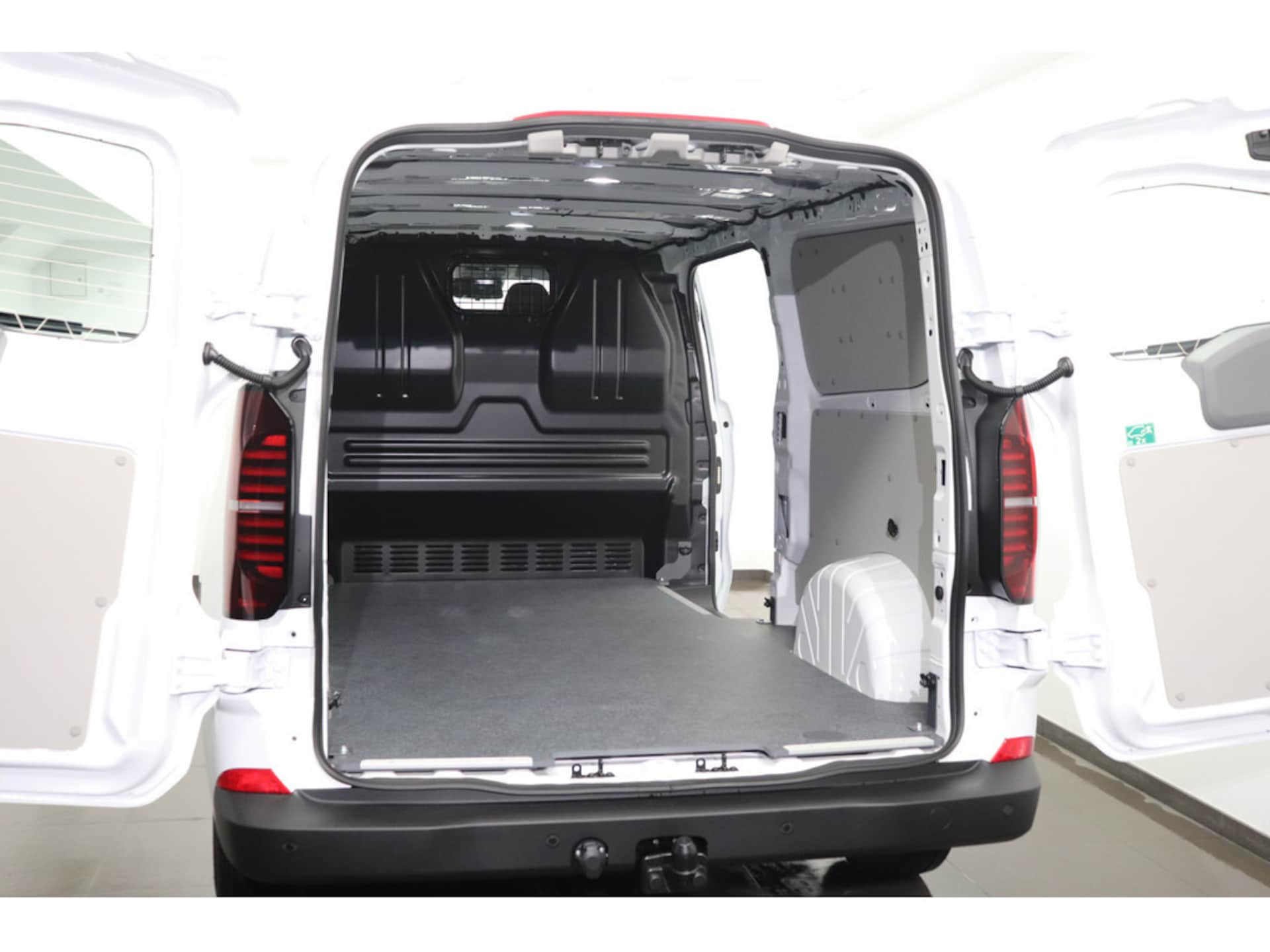 Volkswagen Transporter Kasten langer Radstand
