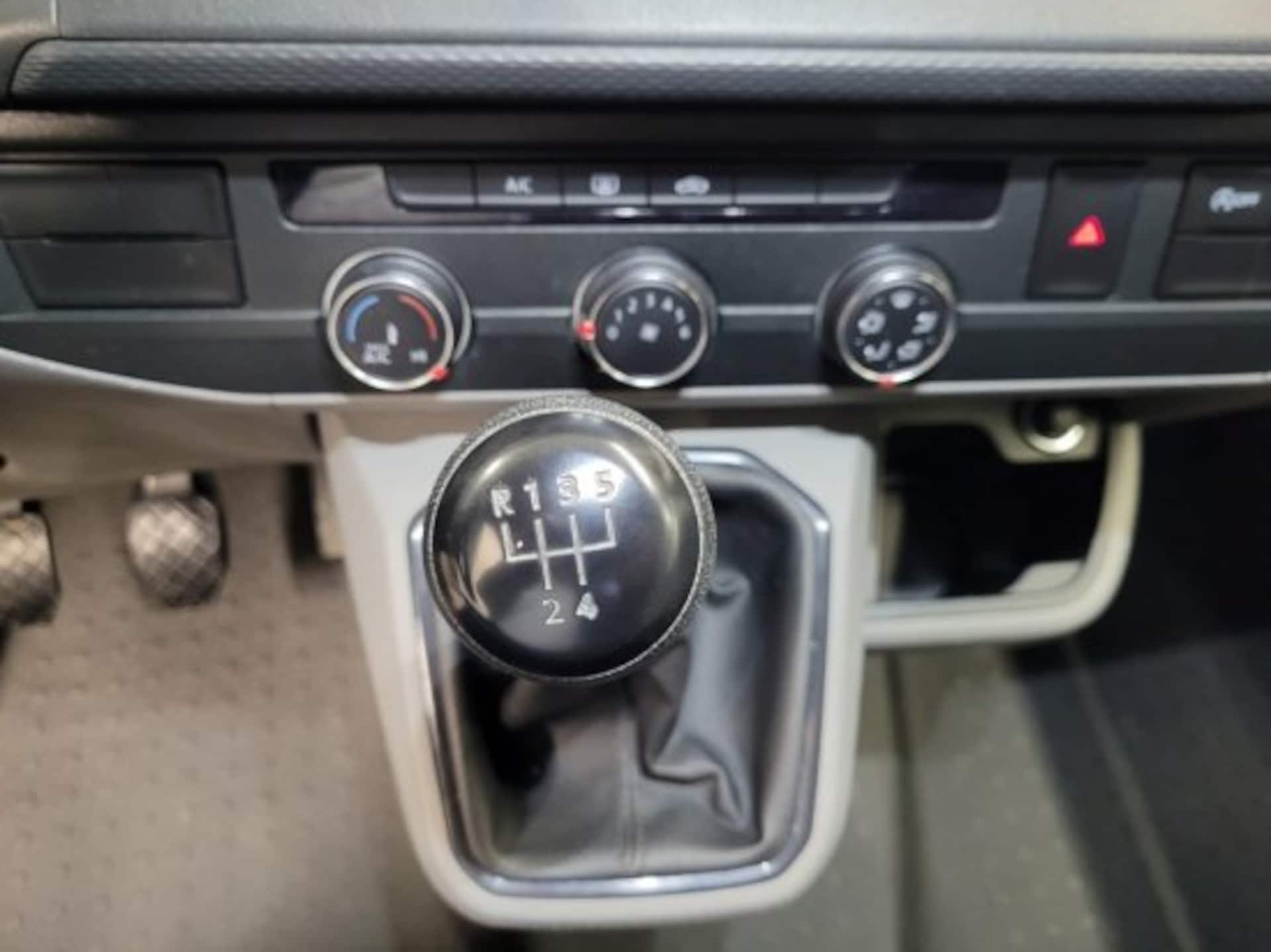 Volkswagen T6.1 Transporter Kasten kurzer Radstand EcoProfi