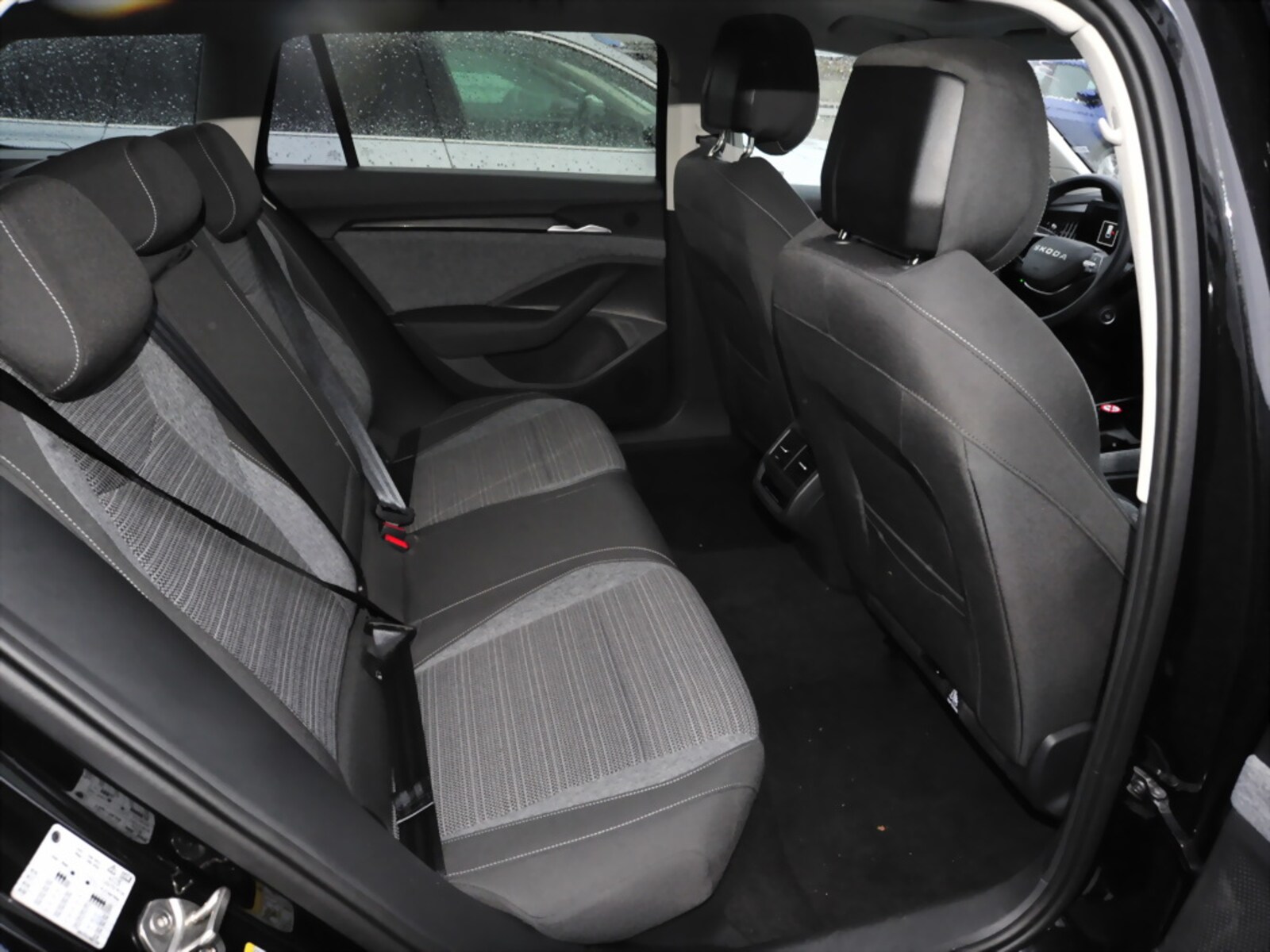 Škoda Superb Combi – Bild 8
