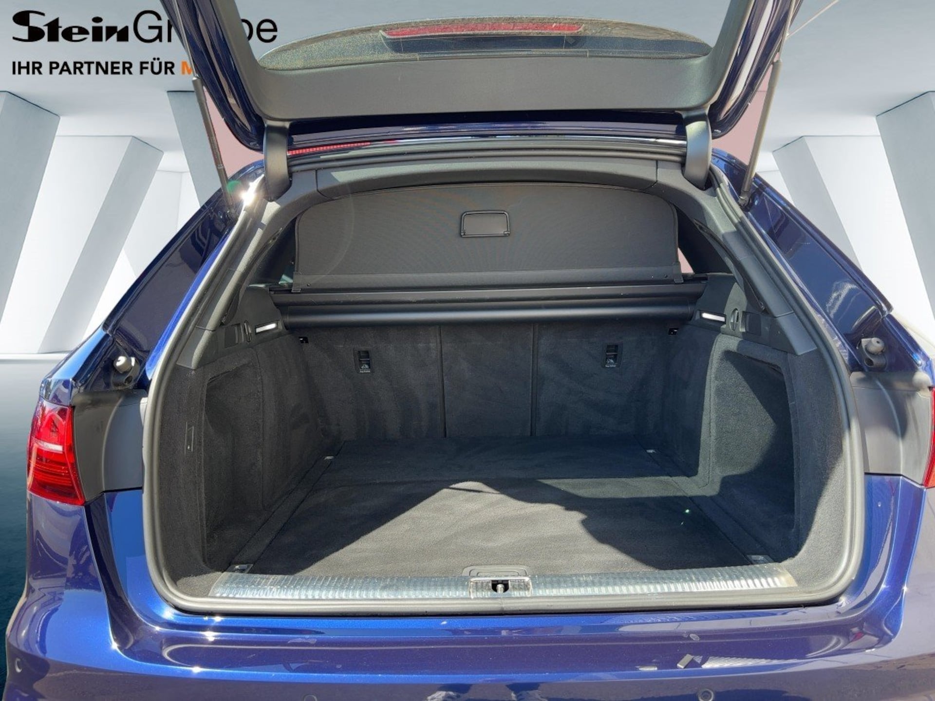 Audi A4 Avant S line