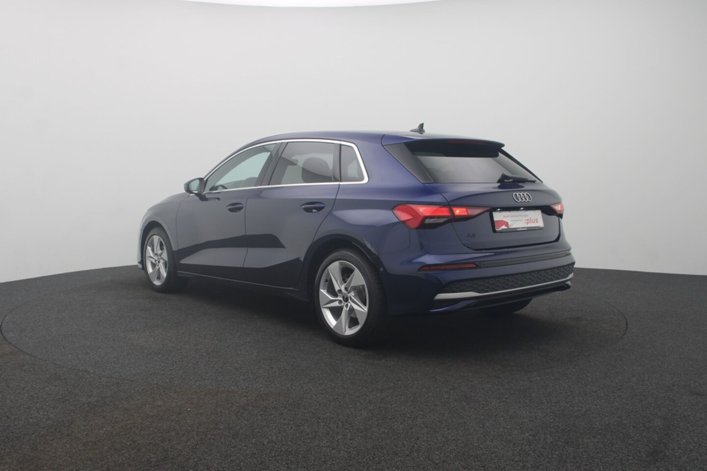 Bild über Audi A3 Sportback advanced 30 TFSI S tronic - für weitere Informationen kontaktieren Sie den Audi Partner