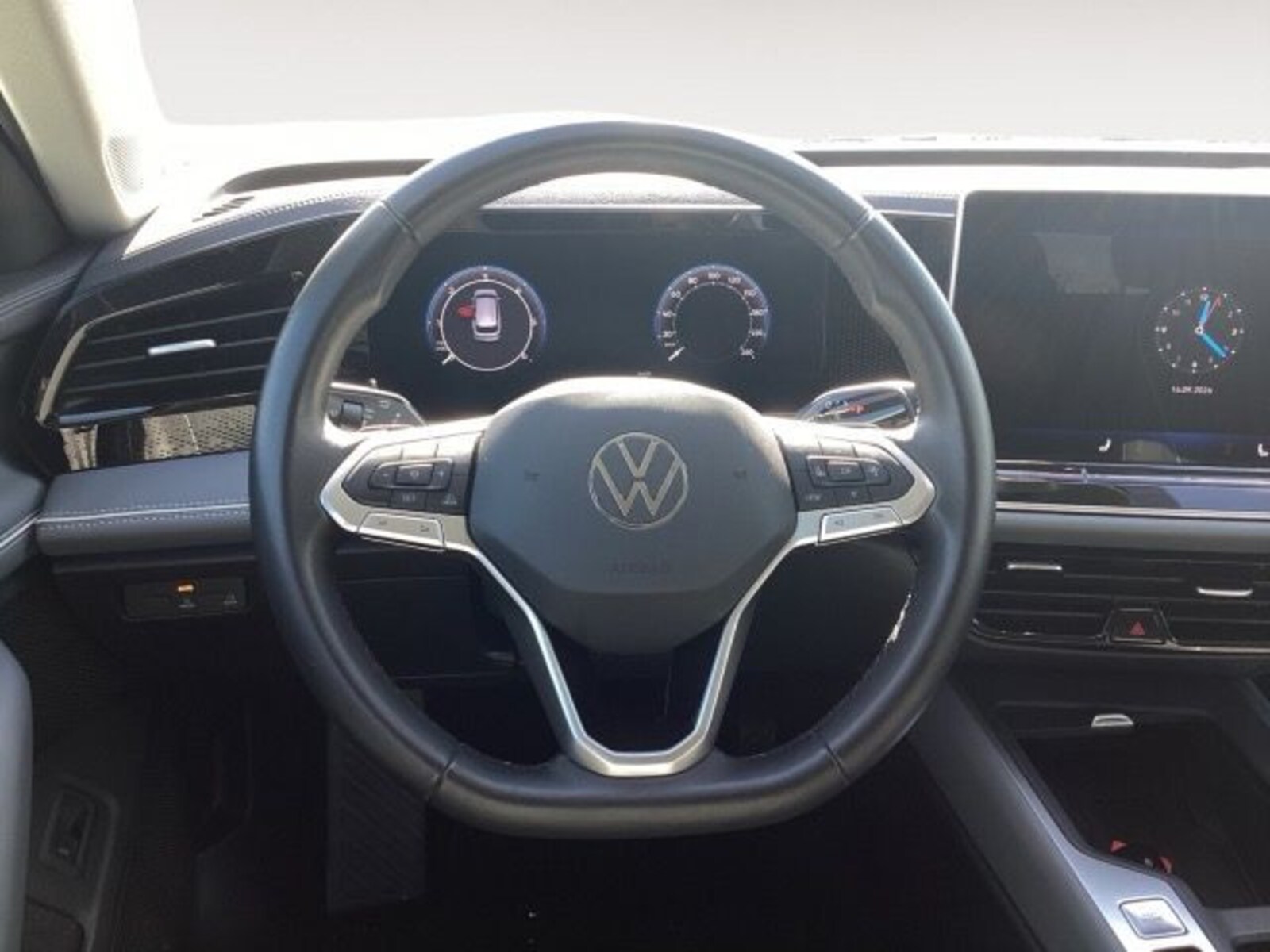 Volkswagen Passat – Bild 8