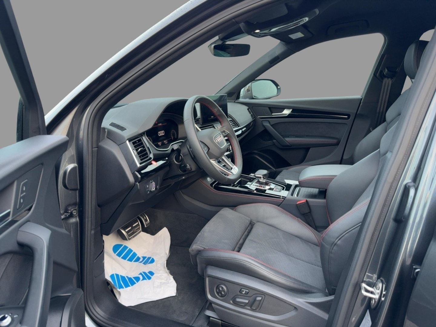 Bild über Audi Q5 Sportback 40 TDI quattro S tronic - für weitere Informationen kontaktieren Sie den Audi Partner