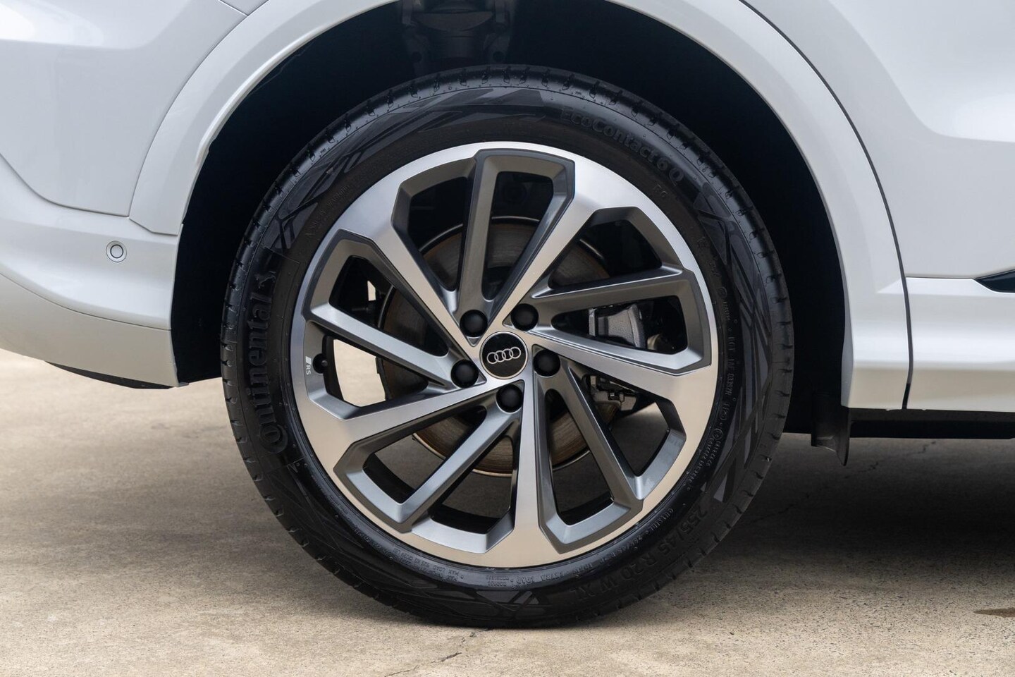 Image about Audi Q5 Sportback TDI quattro 150 kW sport