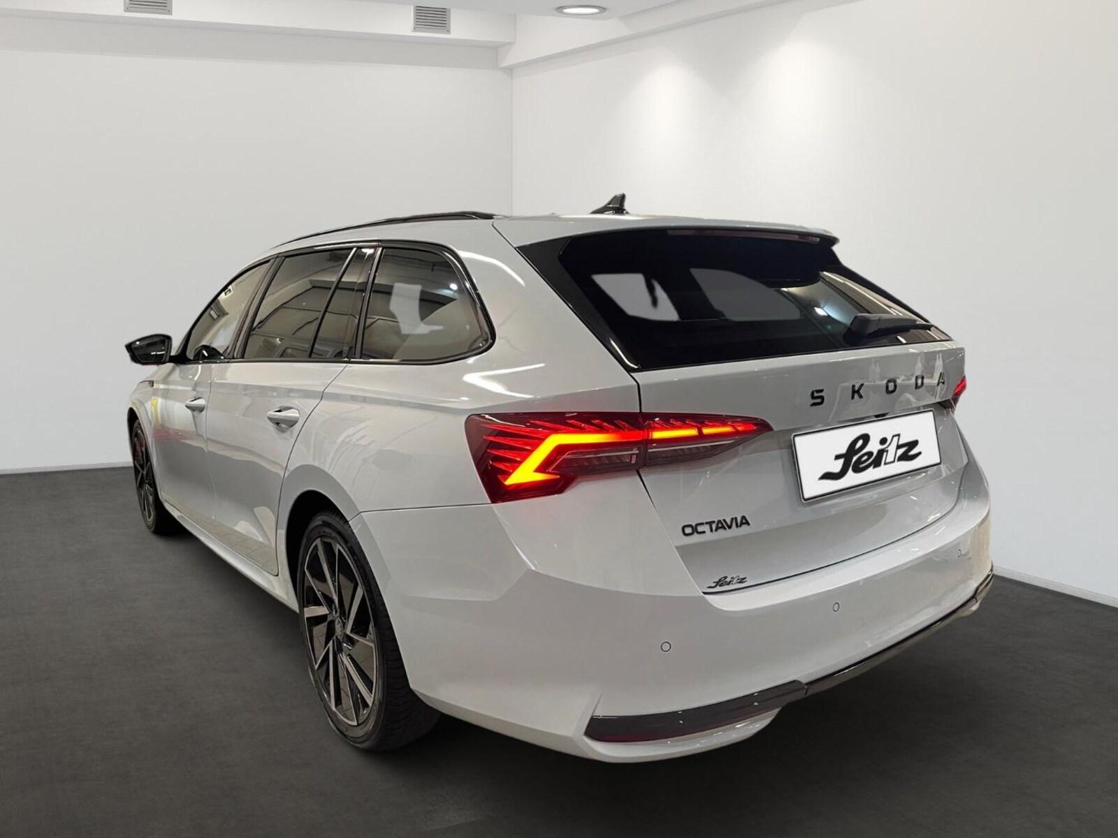Škoda Octavia Combi – Bild 4
