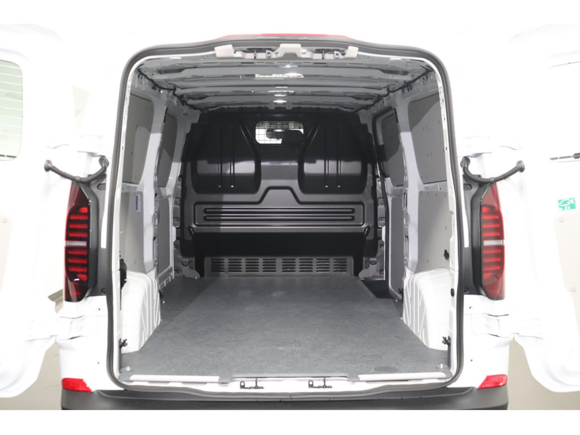 Volkswagen Transporter Kasten langer Radstand