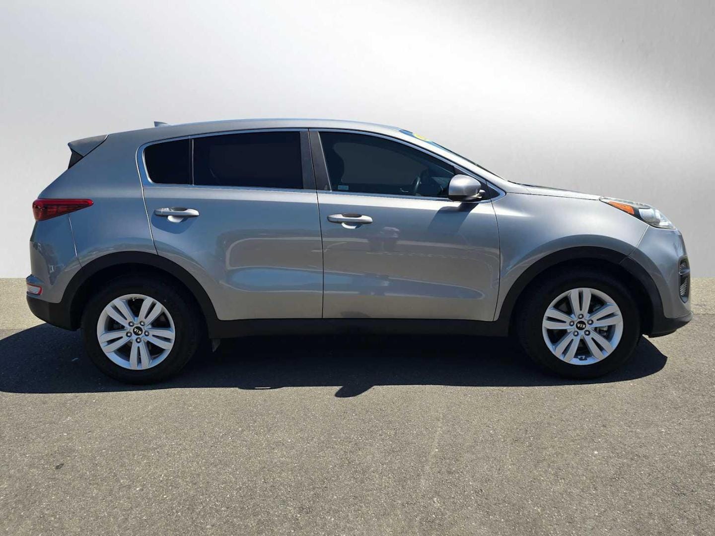 Used 2019 Kia Sportage LX with VIN KNDPM3AC9K7578993 for sale in Oakland, CA