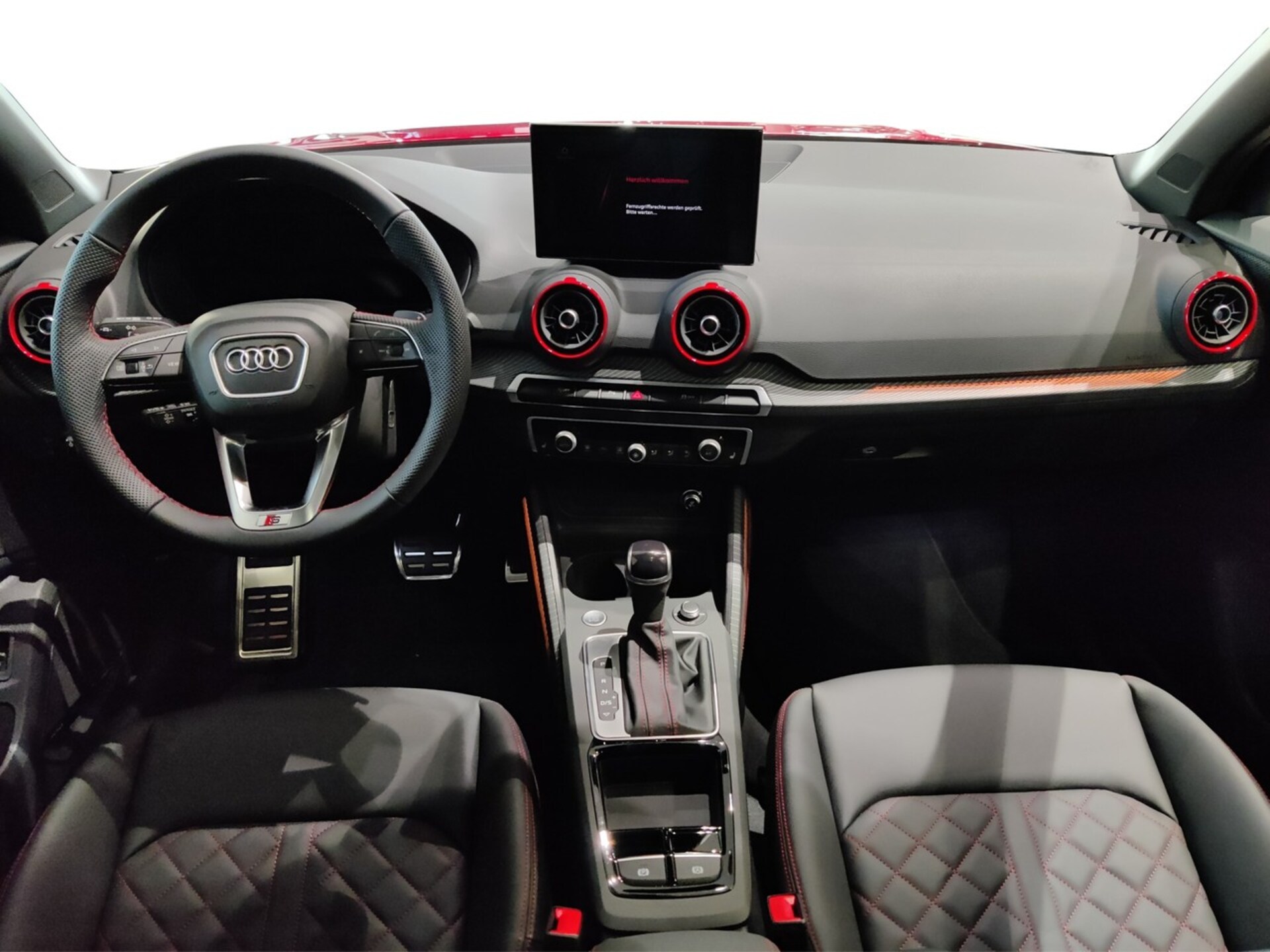 Audi Q2 S line
