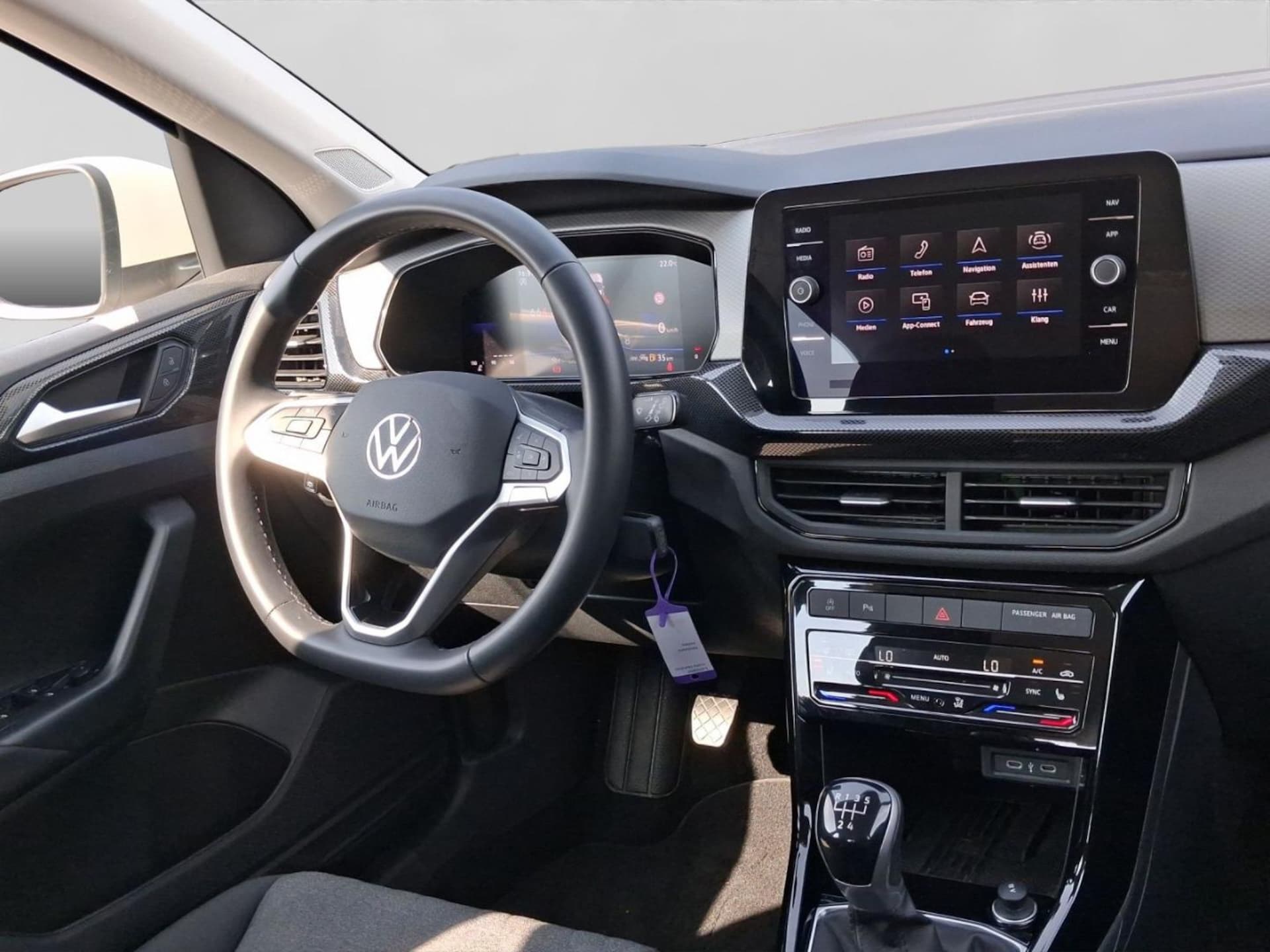 Volkswagen T-Cross Life