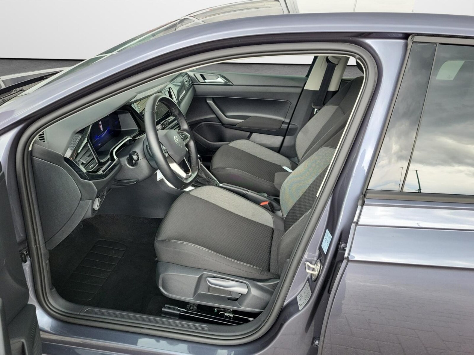Volkswagen Polo – Bild 8