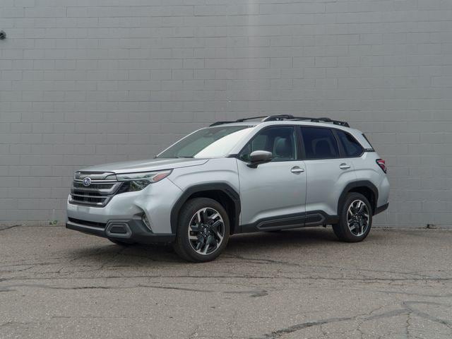 2025 Subaru Forester Limited's photo