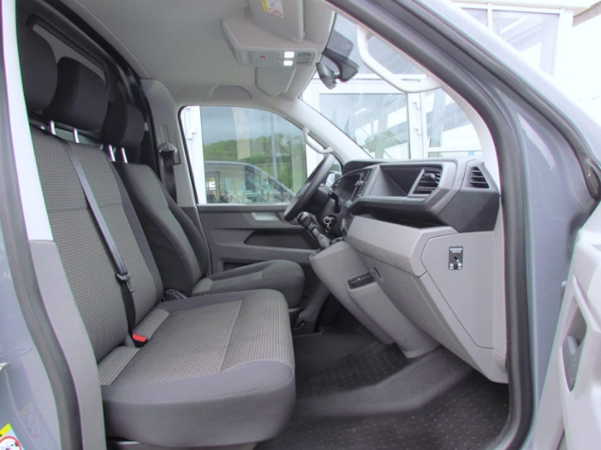 Volkswagen T6.1 Transporter Kasten kurzer Radstand