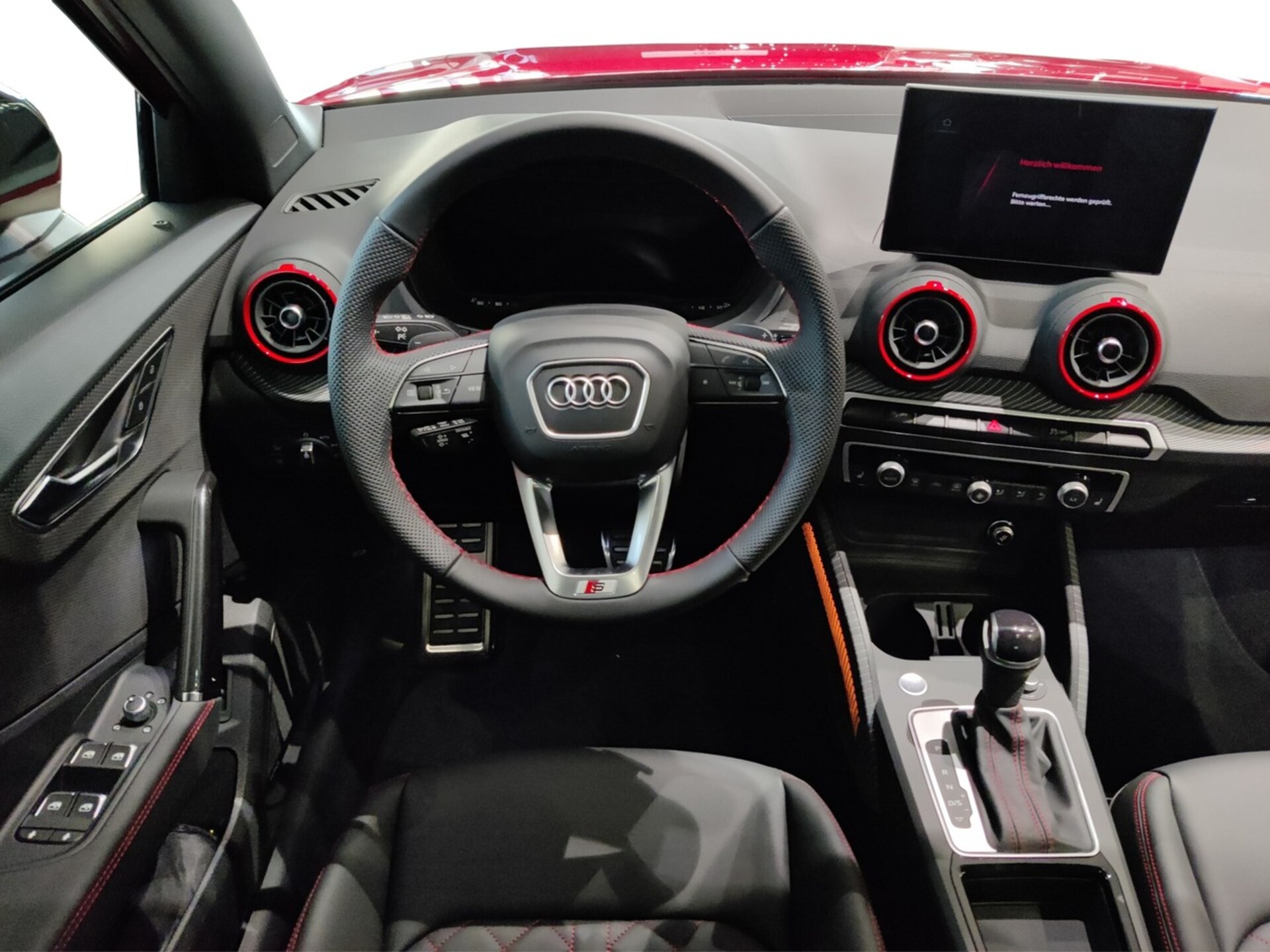 Audi Q2 S line