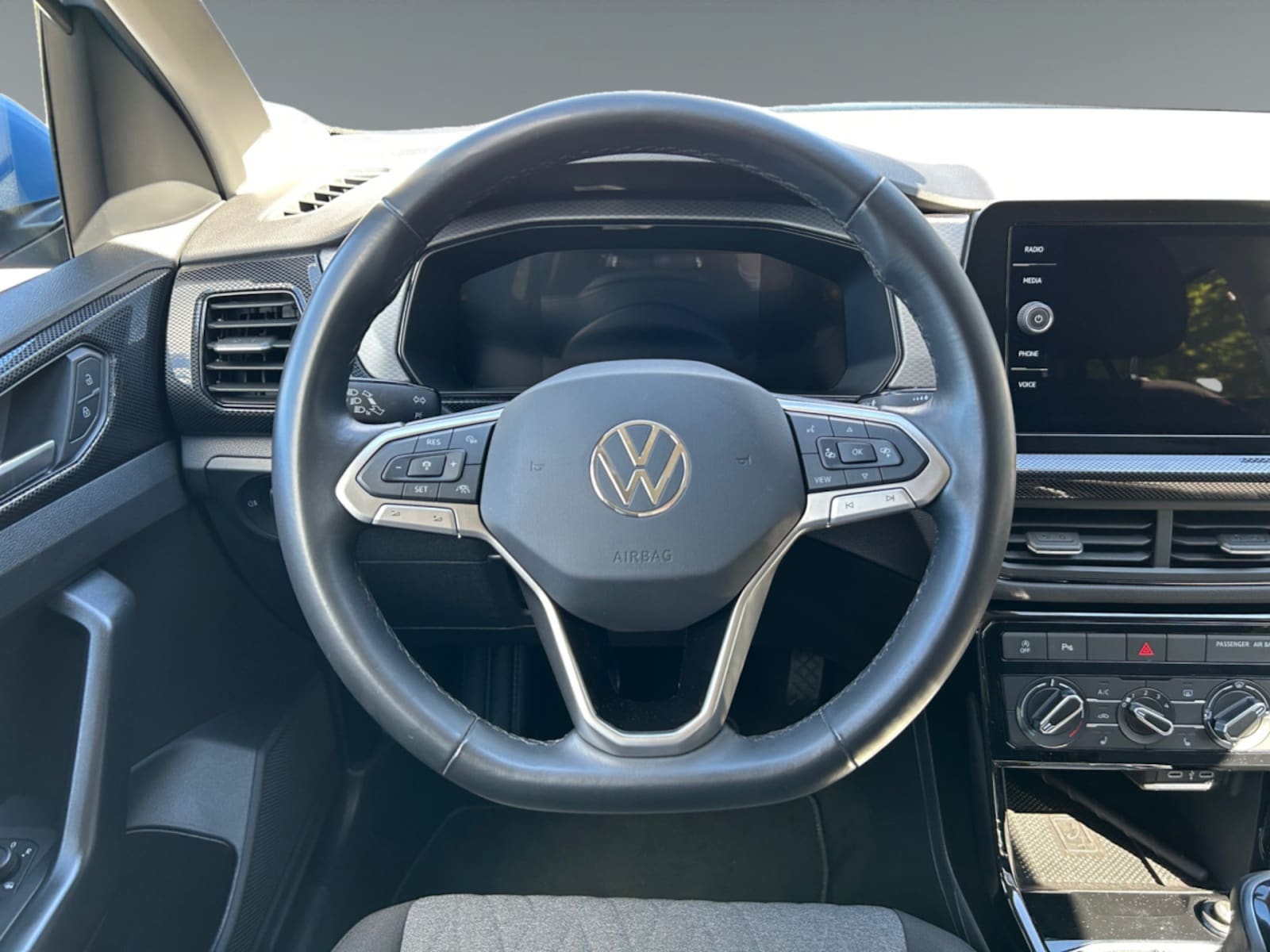 Volkswagen T-Cross – Bild 12