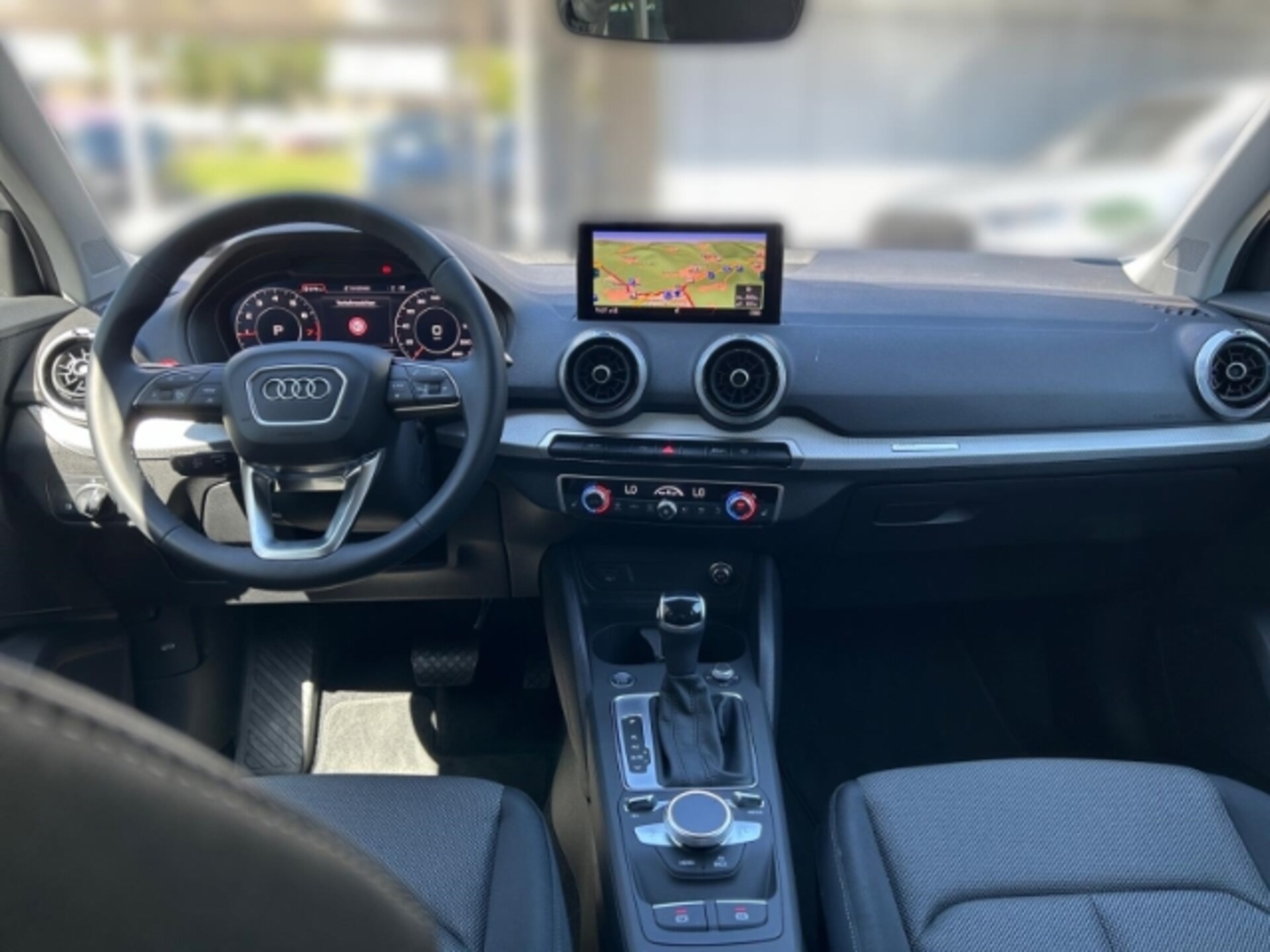 Audi Q2 S line