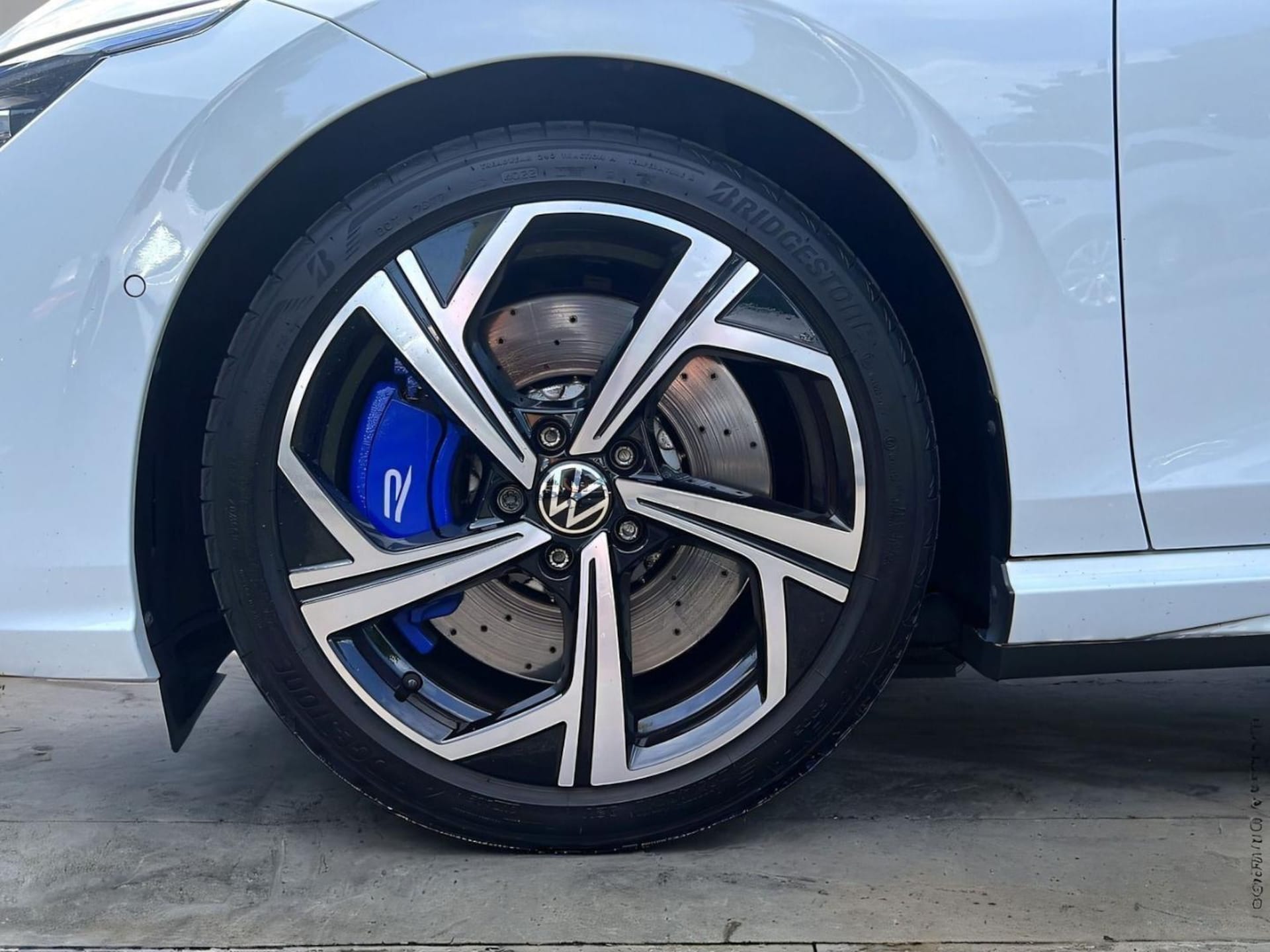 Volkswagen Golf R