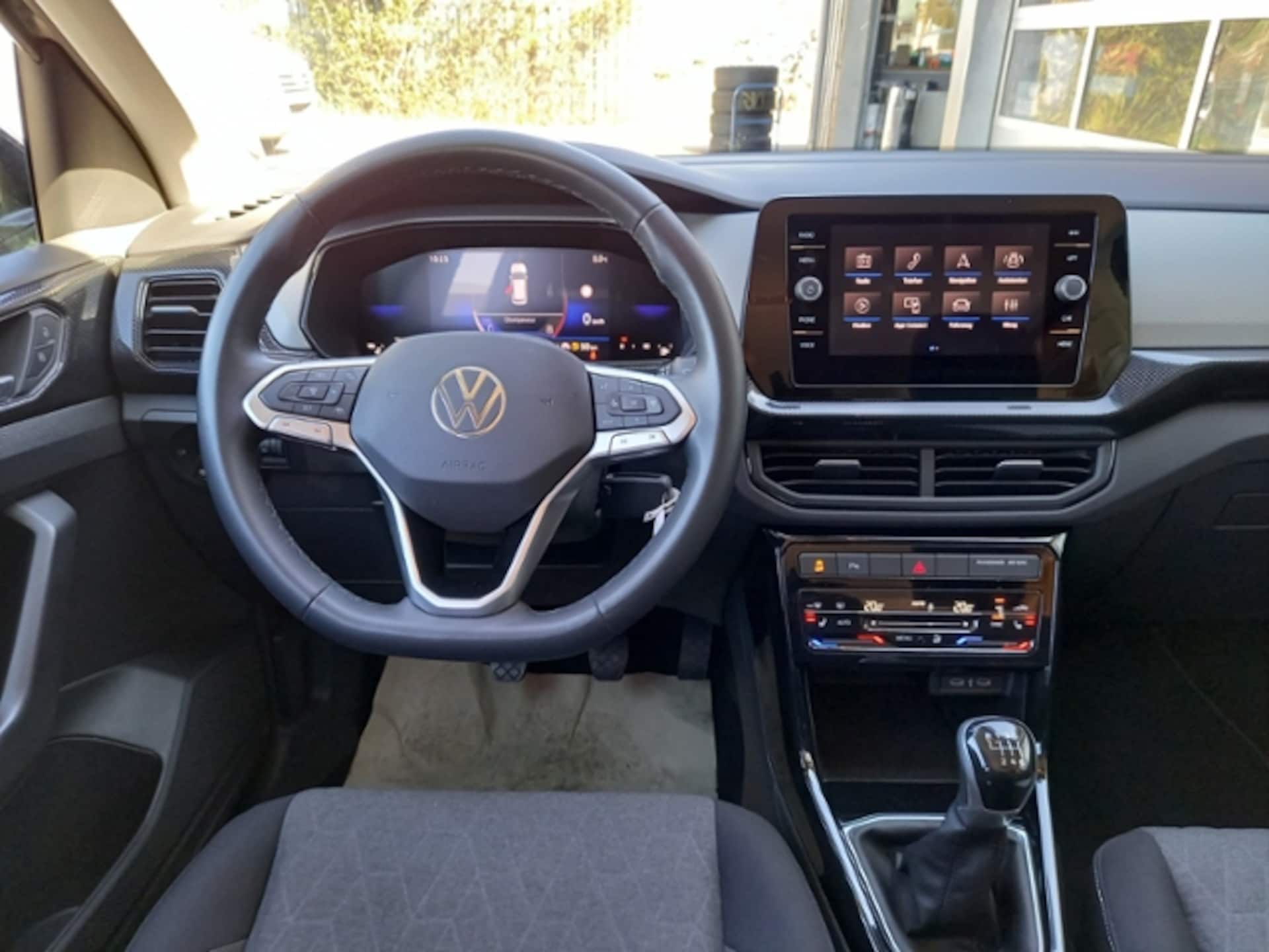 Volkswagen T-Cross Life