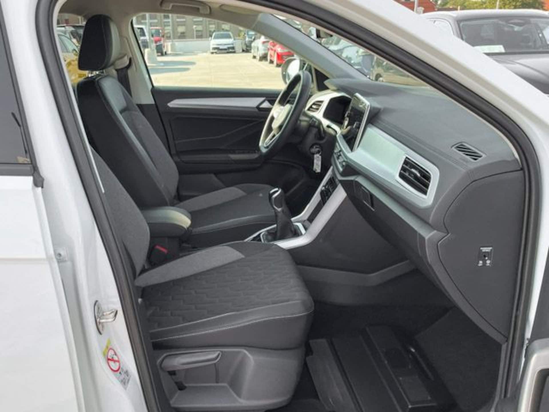 Volkswagen T-Roc Life